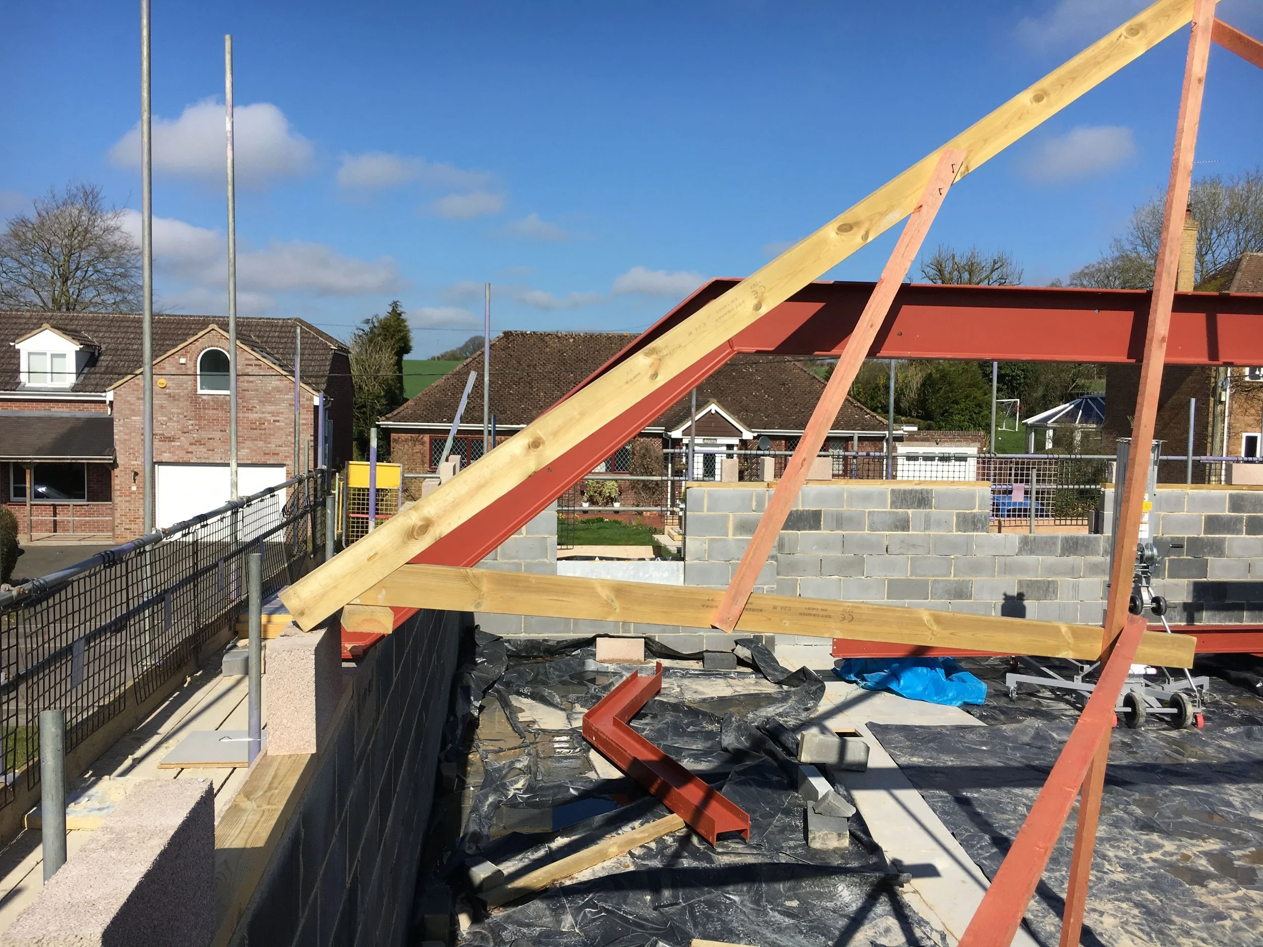 neighbours-roof-steel-trusses.JPG