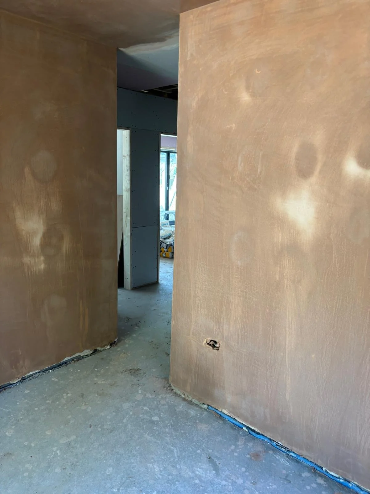 hallway-plastering-drying.jpeg