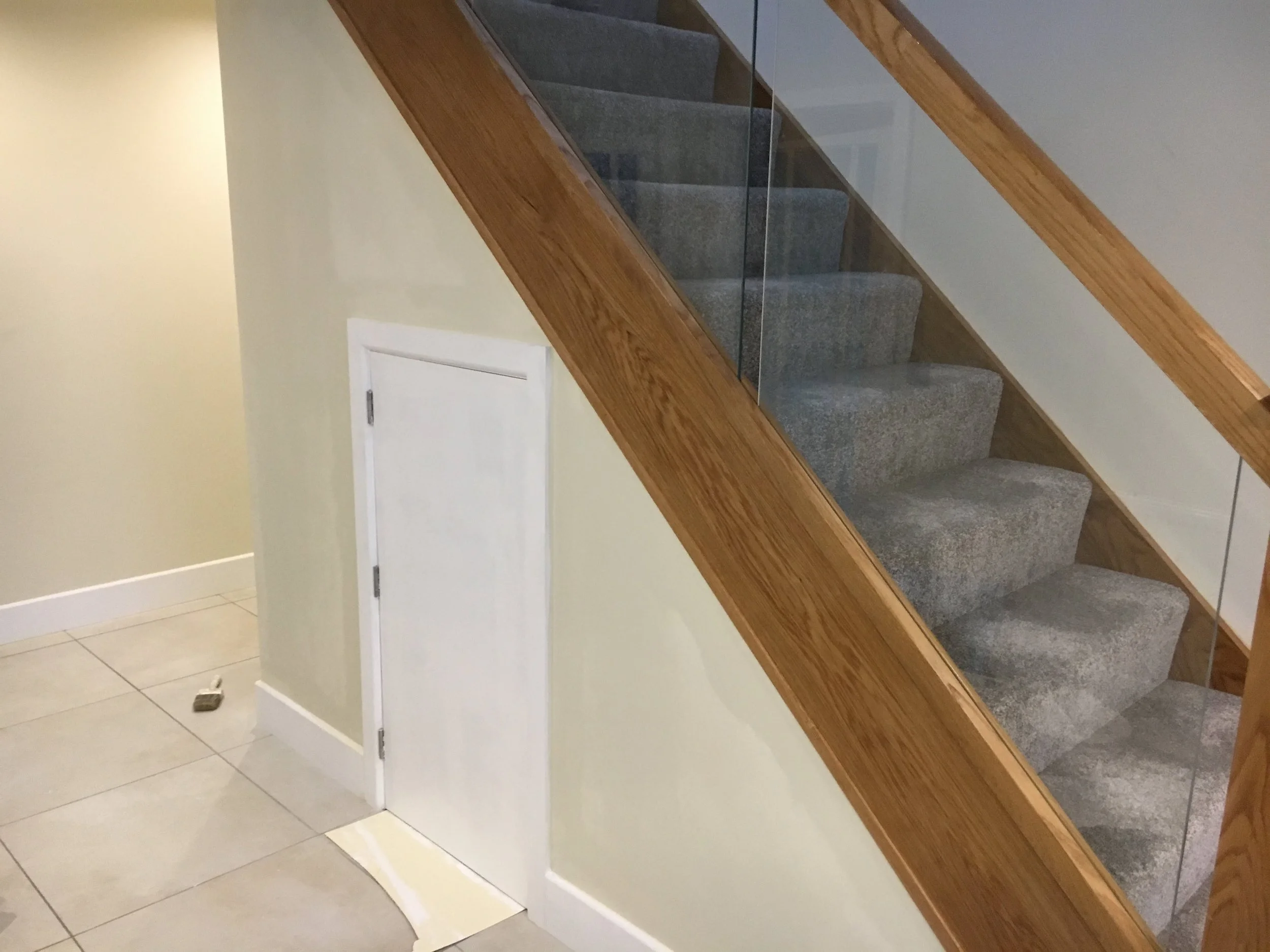 stairs-oak-glass-cipboard-marlborough.JPG
