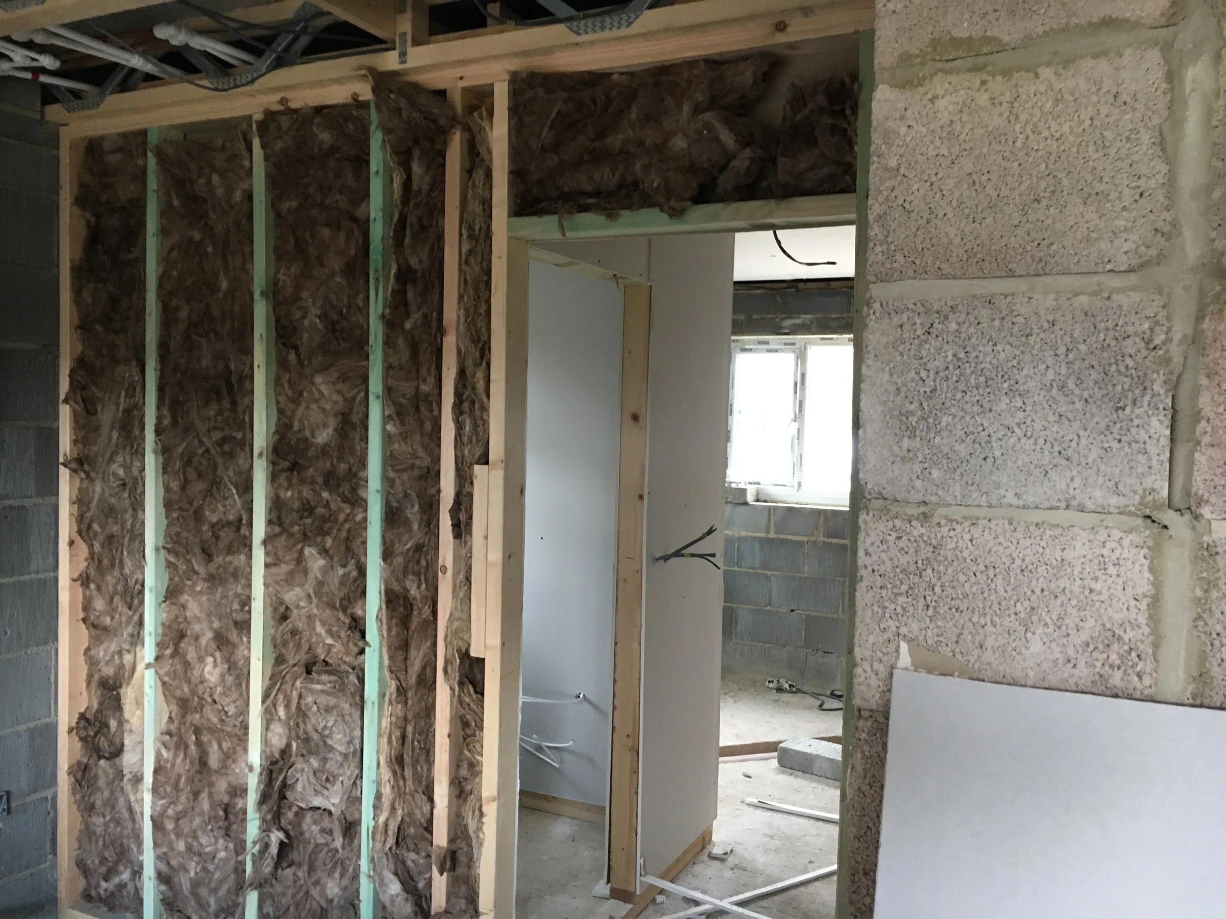 stud-insulation-block-first-floor.JPG