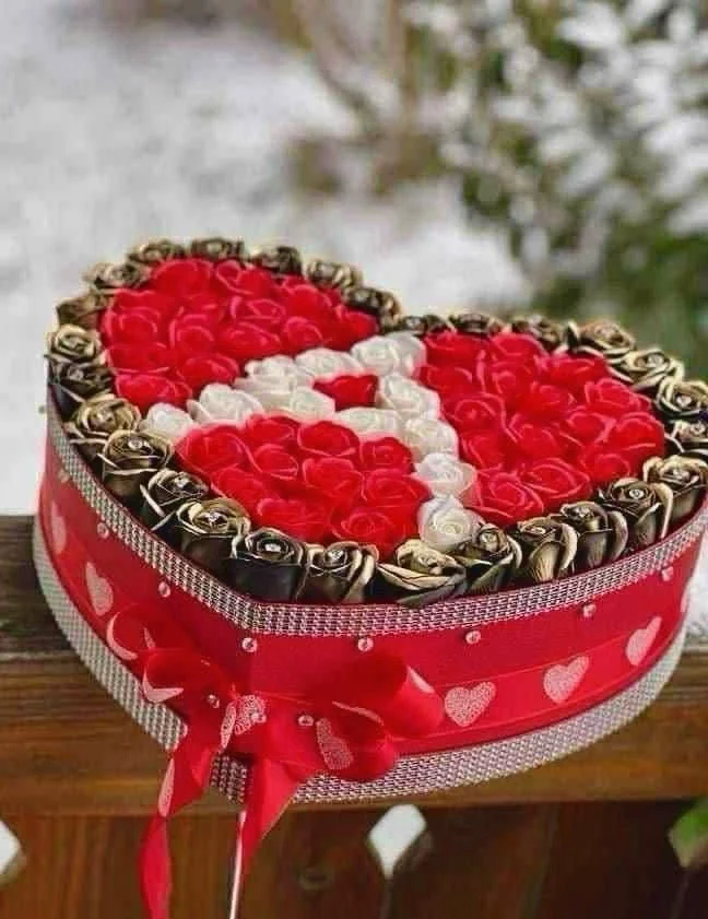 101 Trandafiri de săpun în formă de inimioară