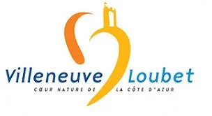 Logo de Villeneuve Loubet avec le slogan 'Coeur Naturel de la Côte d'Azur'