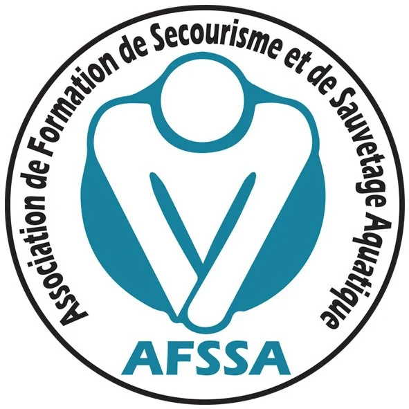 Logo de l'AFSSA, une figure stylisée d'un secouriste effectuant un massage cardiaque, entourée du texte "Association de Formation de Secourisme et de Sauvetage Aquatique".
