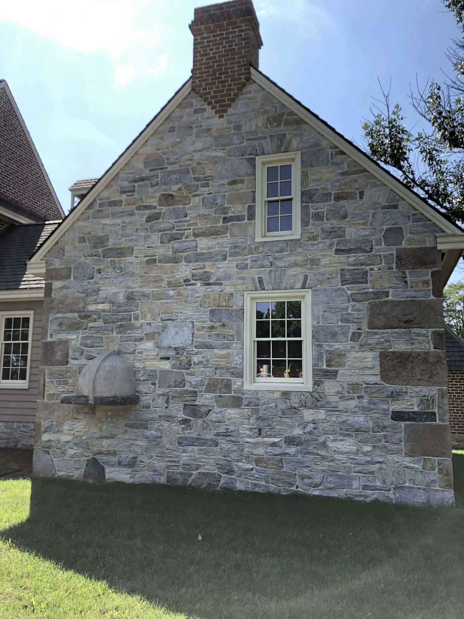 Full Stone Veneer