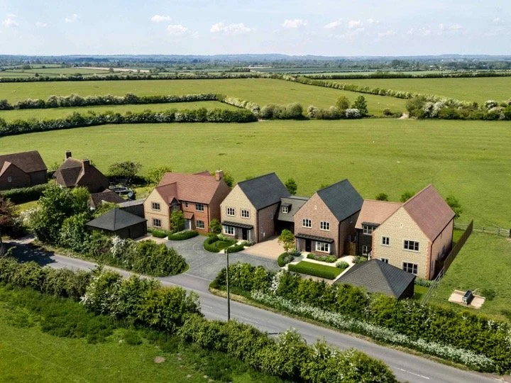 UKHab survey and biodiversity net gain assessment for residential development in Long Crendon