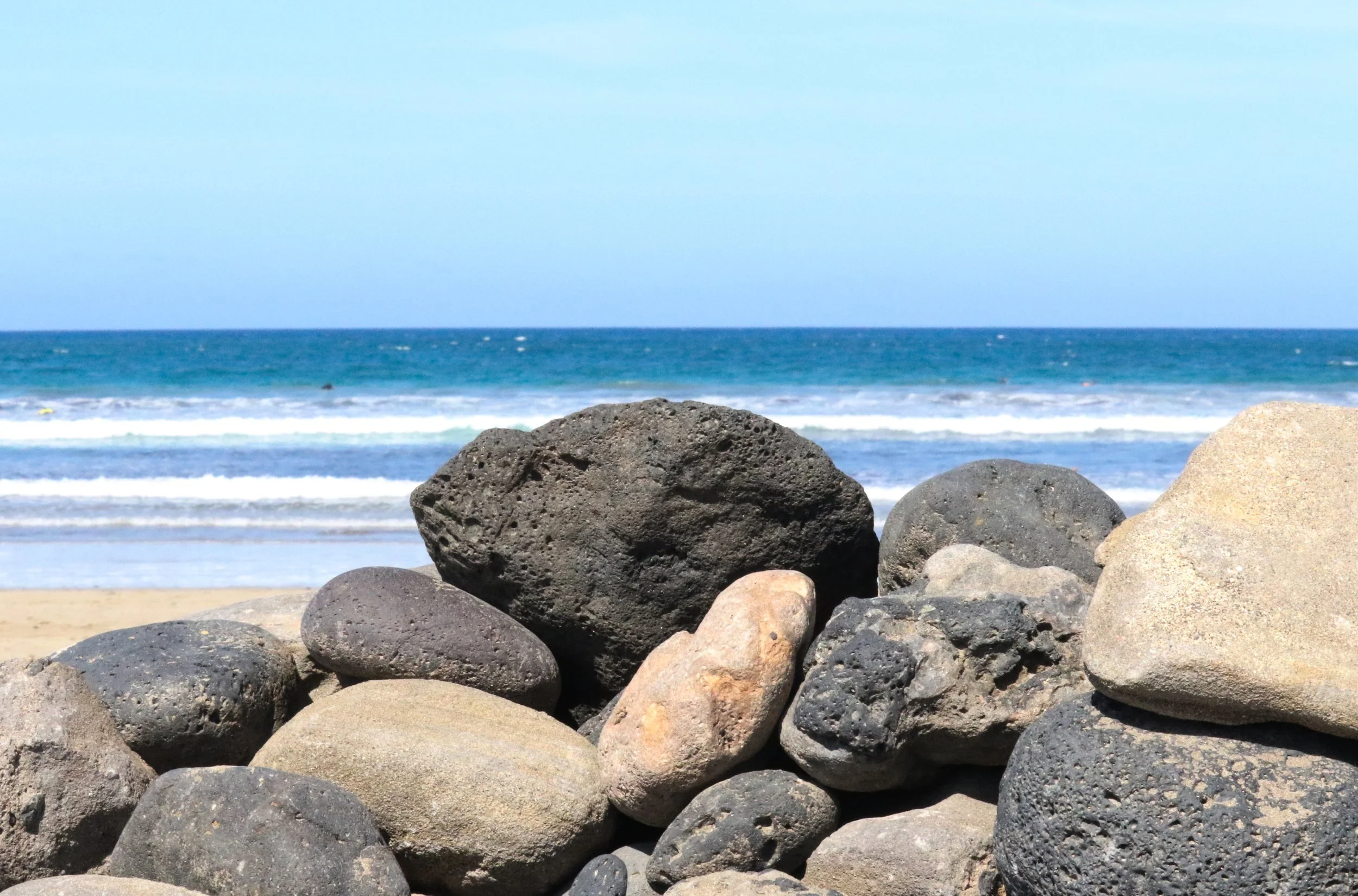 A Glimpse Of Sea 