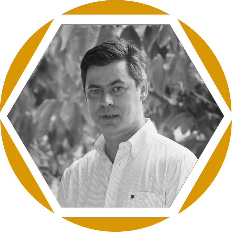 João Lopes is the COO of Galaxia Vertical - a leading European Medical Cannabis GMP manufacturer and service provider based in Portugal