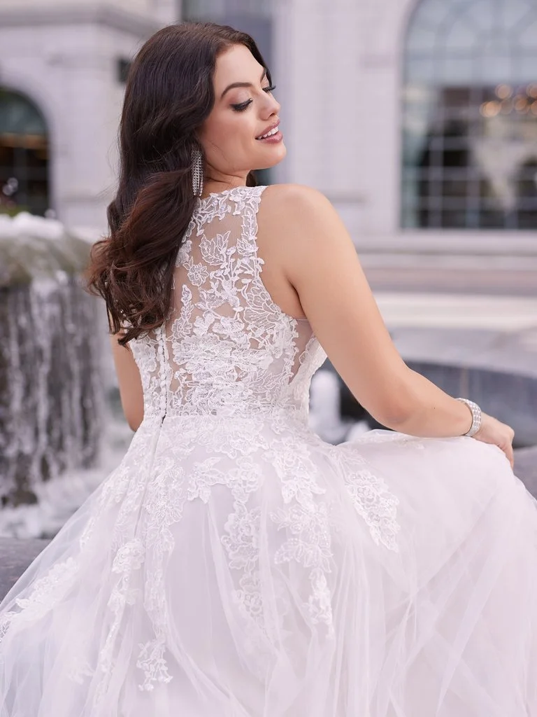 Large - Rebecca-Ingram-Emily-A-Line-Wedding-Dress-22RS953A01-Alt6.jpg