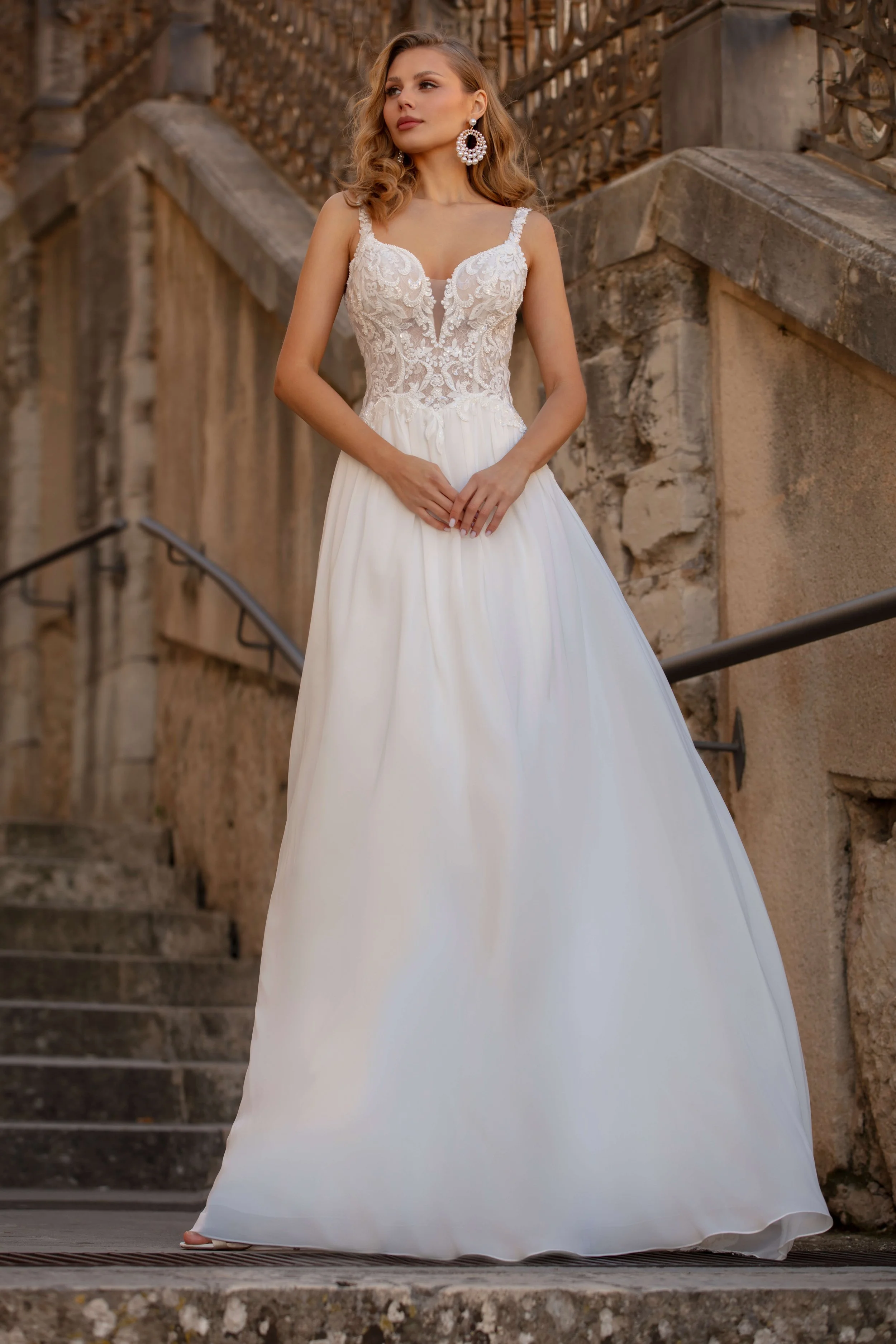 JARICE-ADIRA-BOHO-LACE-AND-CHIFFON-A-LINE-WEDDING-DRESS-AT-EDEN-BRIDAL-BELFAST-1.jpg