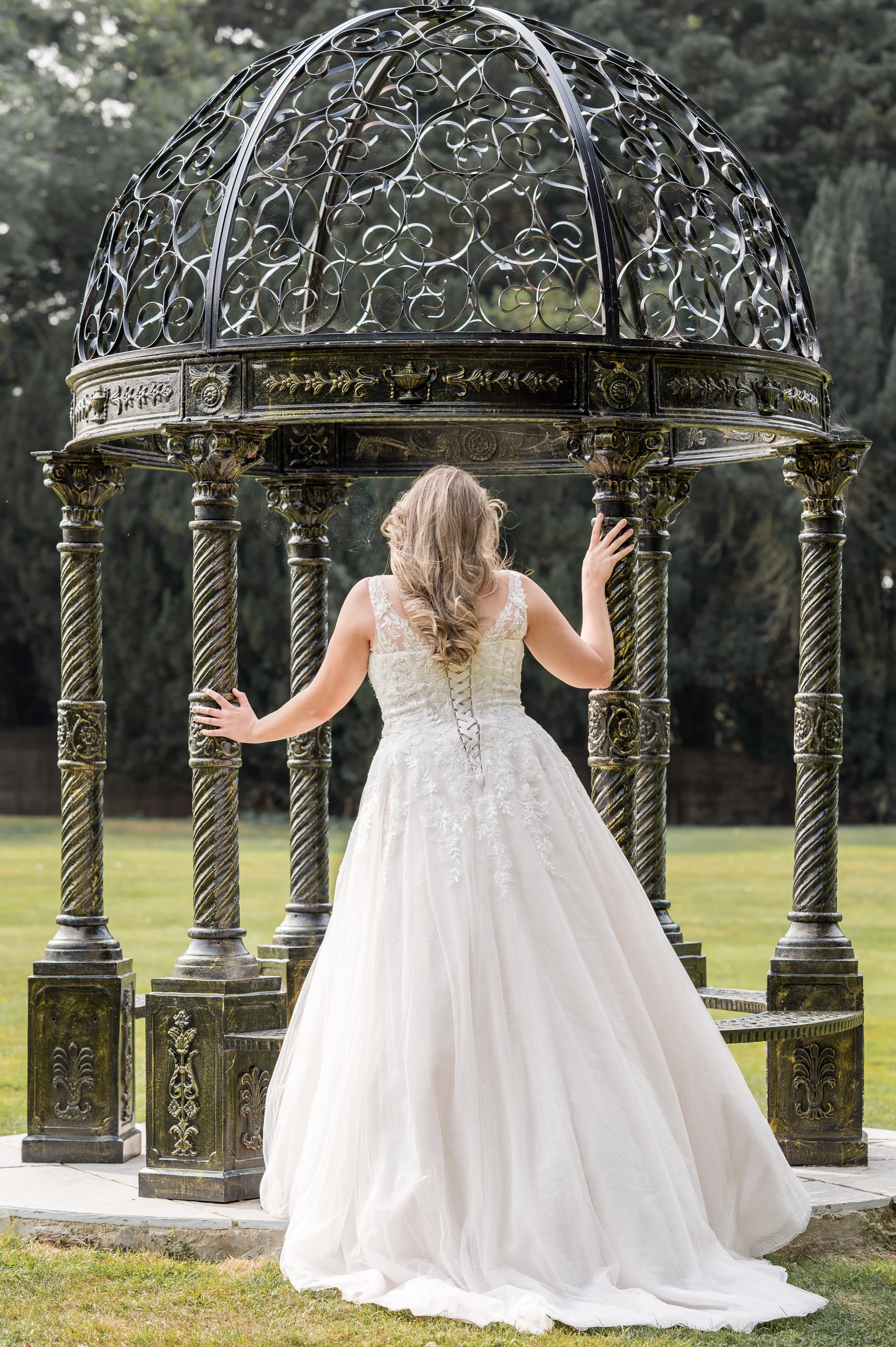 PH8259-PHEONIX-GOWNS-POPPY-CURVE-LACE-AND-SPARKLE-A-LINE-SLEEVE-WEDDING-DRESS-AT-EDEN-BRIDAL-BELFAST-4.jpg
