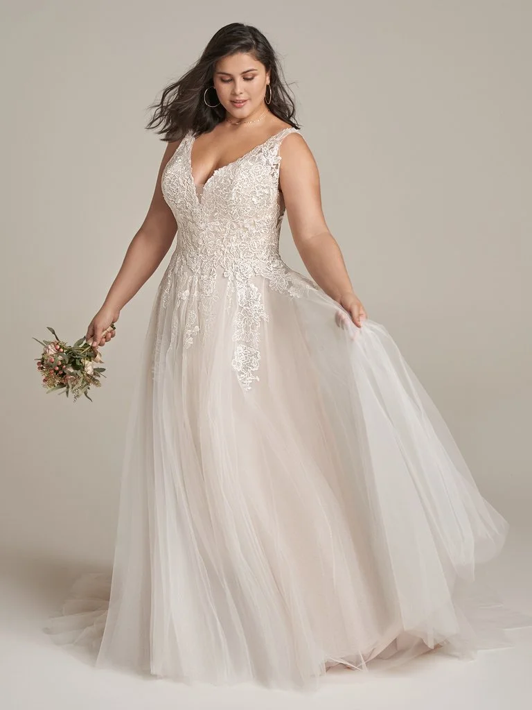 Large - Rebecca-Ingram-Emily-Lynette-A-Line-Wedding-Dress-22RS953B01-Alt1-BLS.jpg