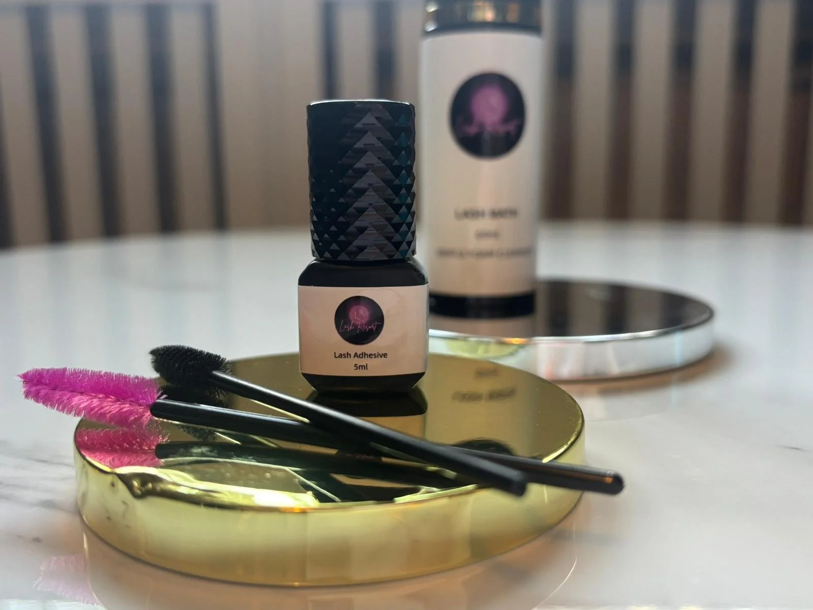 Lash Resort's Lash Extension Glue