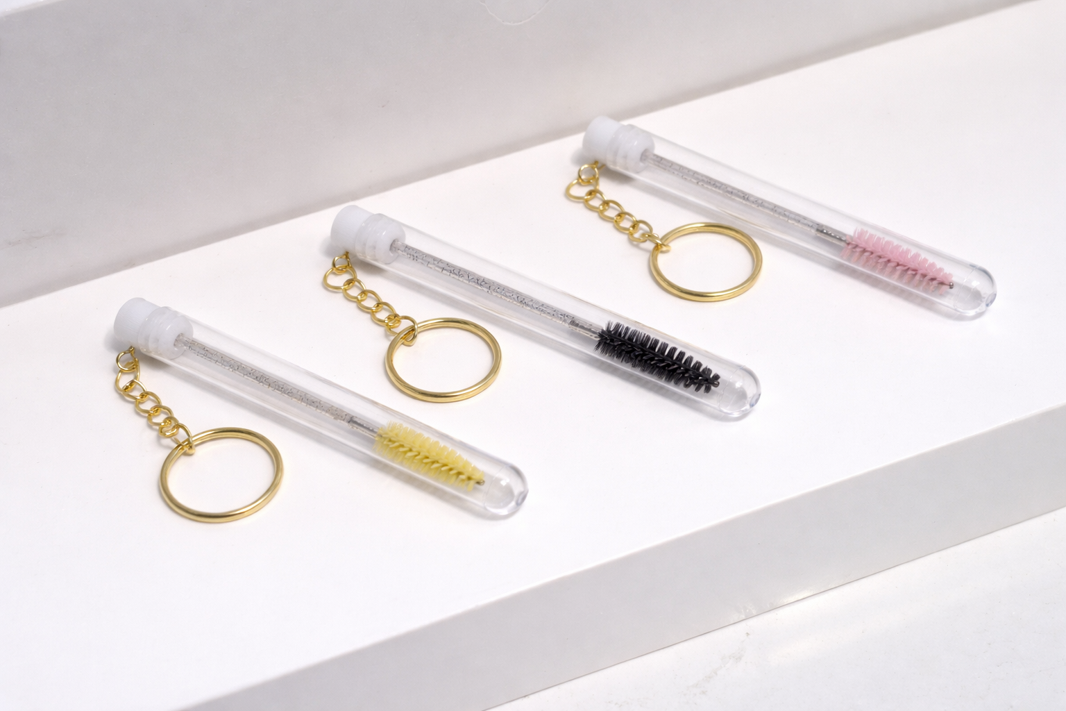 Lash Artist Essential – Spoolie Keyring