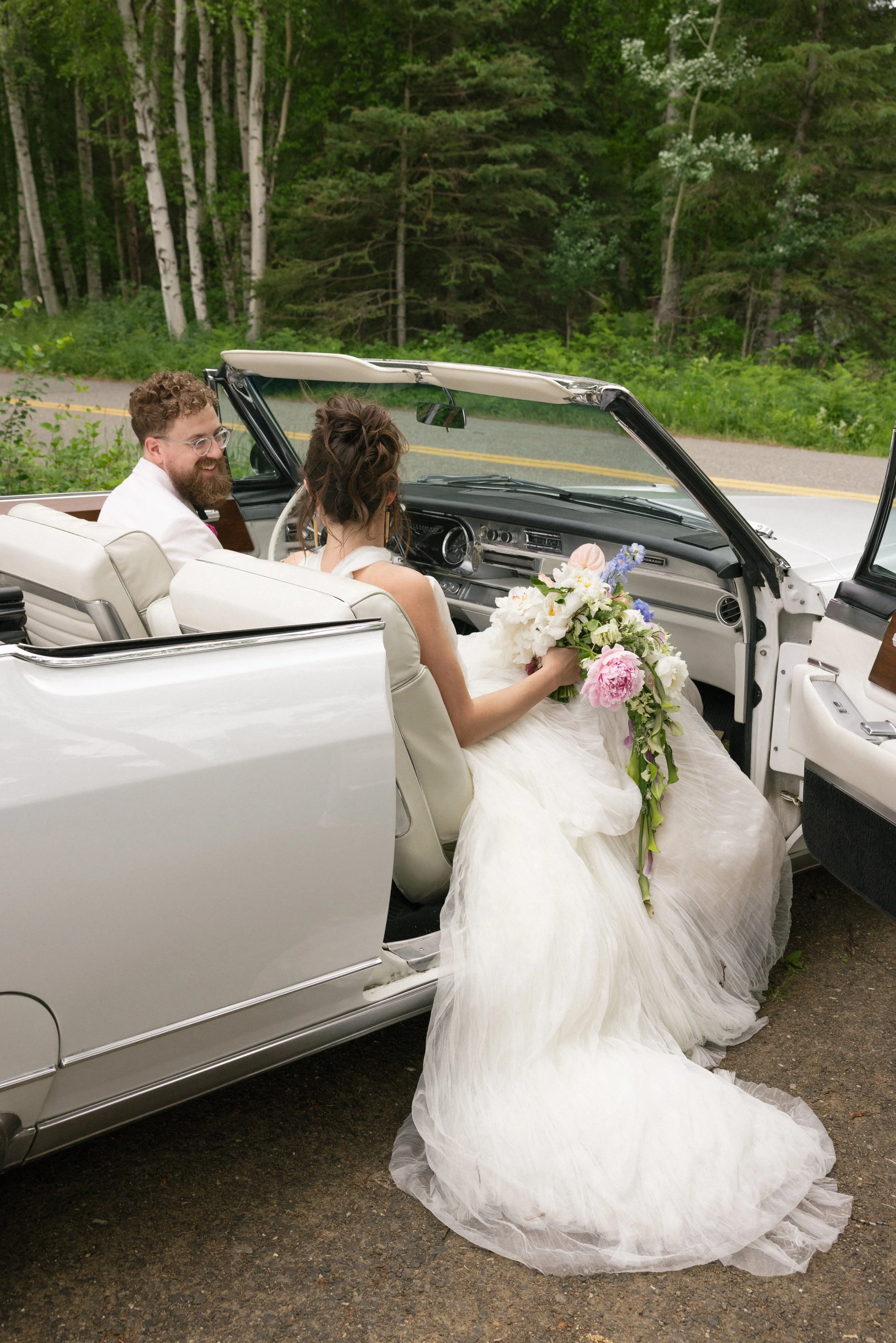 emily_and_matthew_wedding_sneak_peeks8.jpg