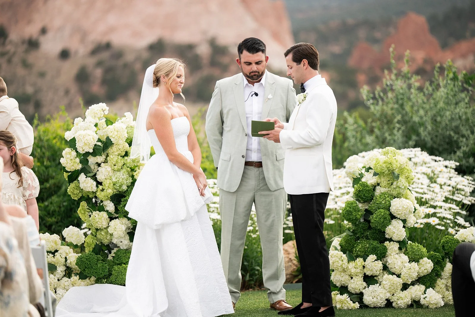 GARDEN OF THE GODS RESORT WEDDING-137.jpg