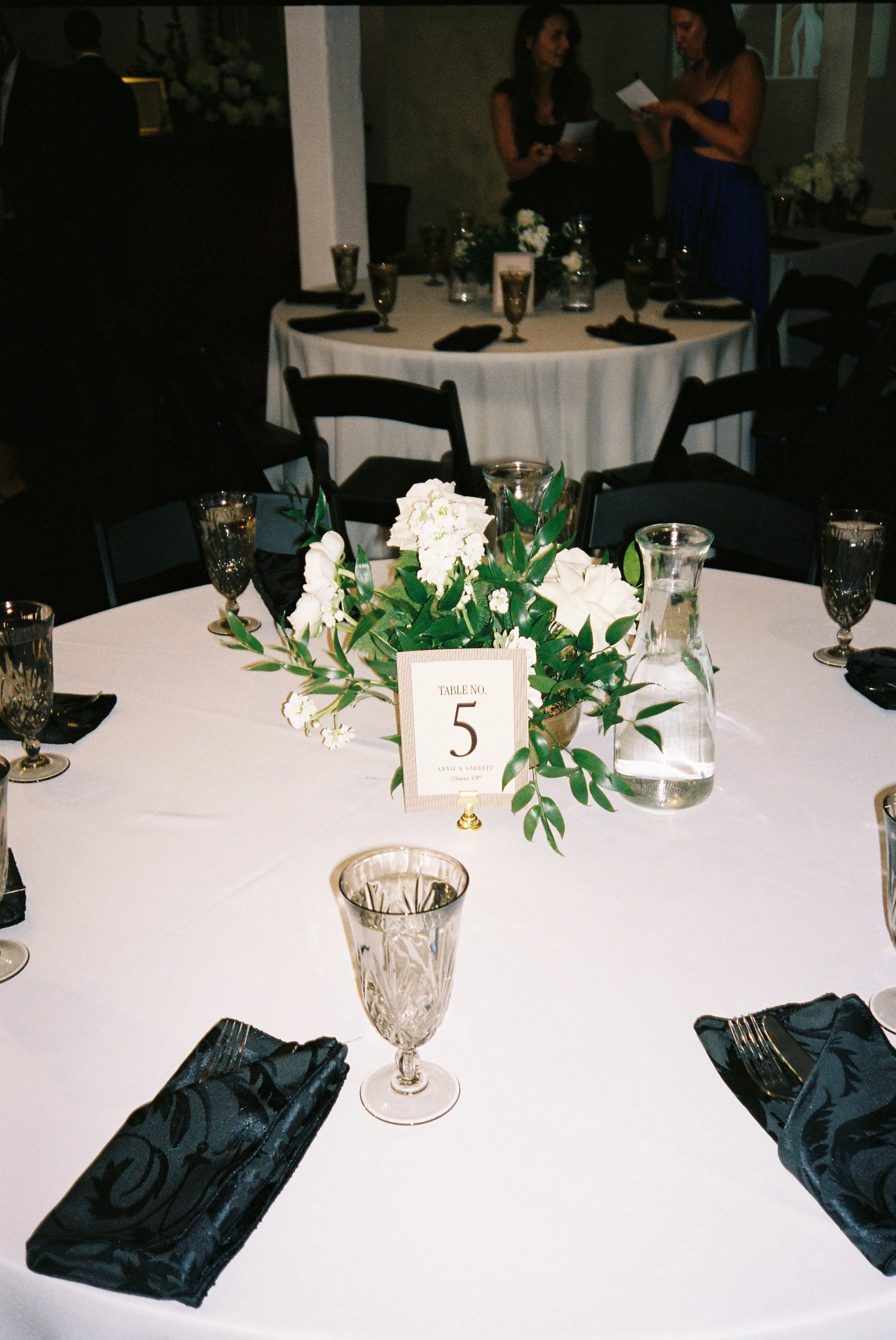 R1-01988-011A.JPG