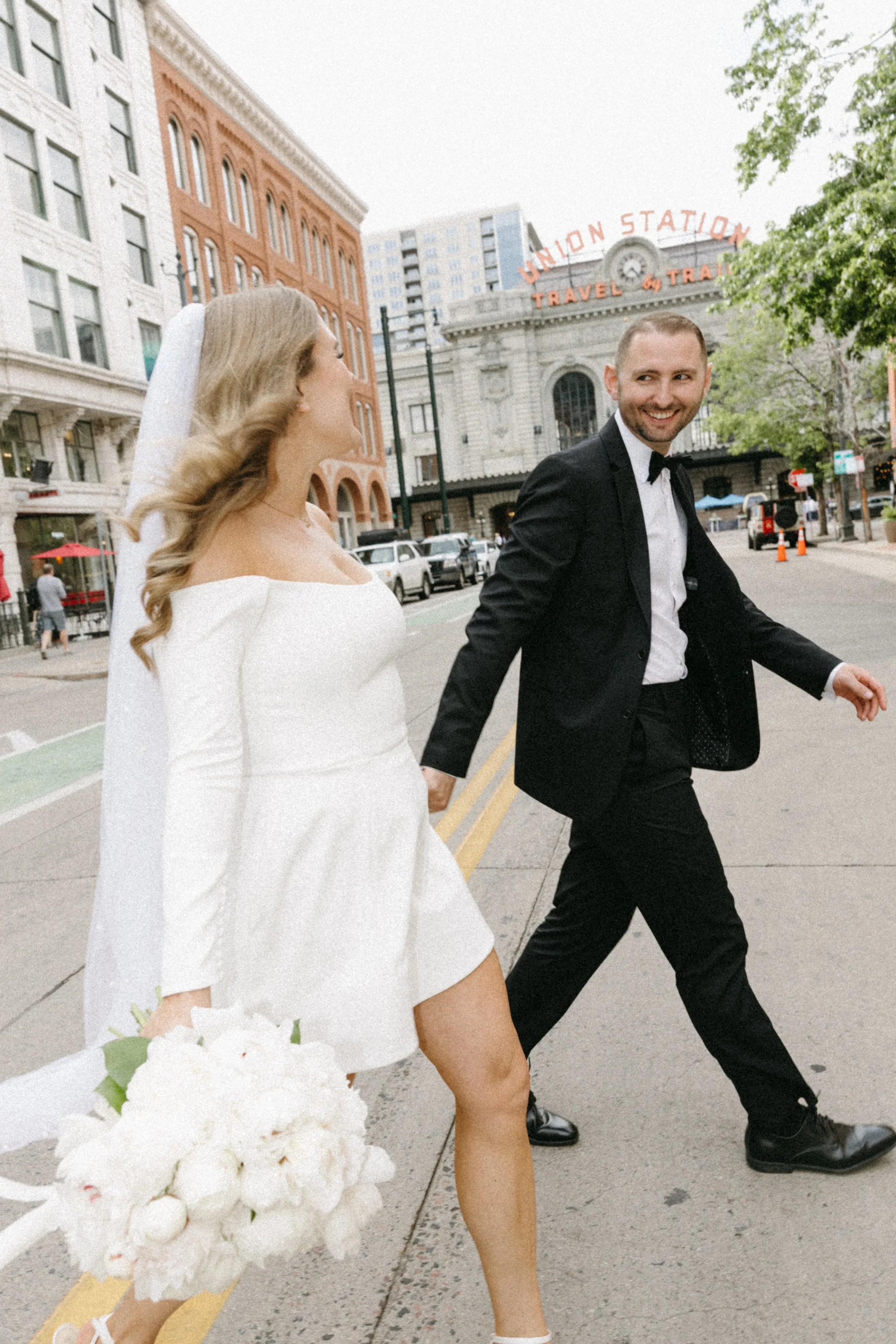 annie+garrett-friday-400.jpg