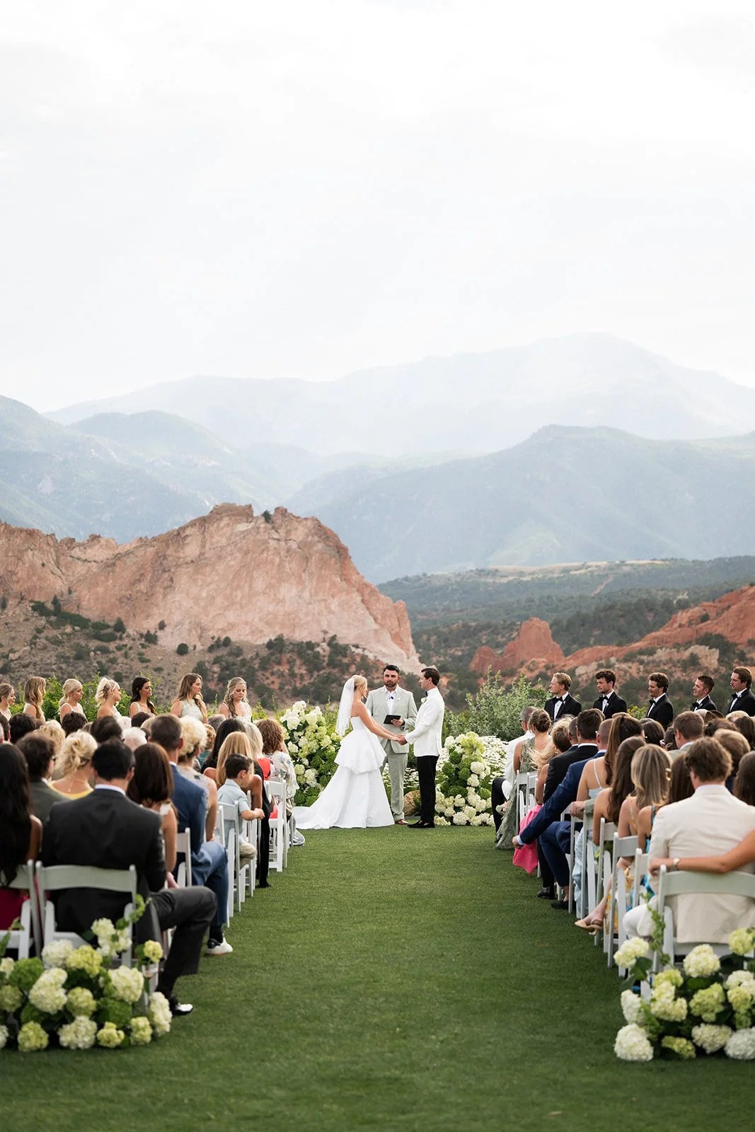 GARDEN OF THE GODS RESORT WEDDING-129.jpg