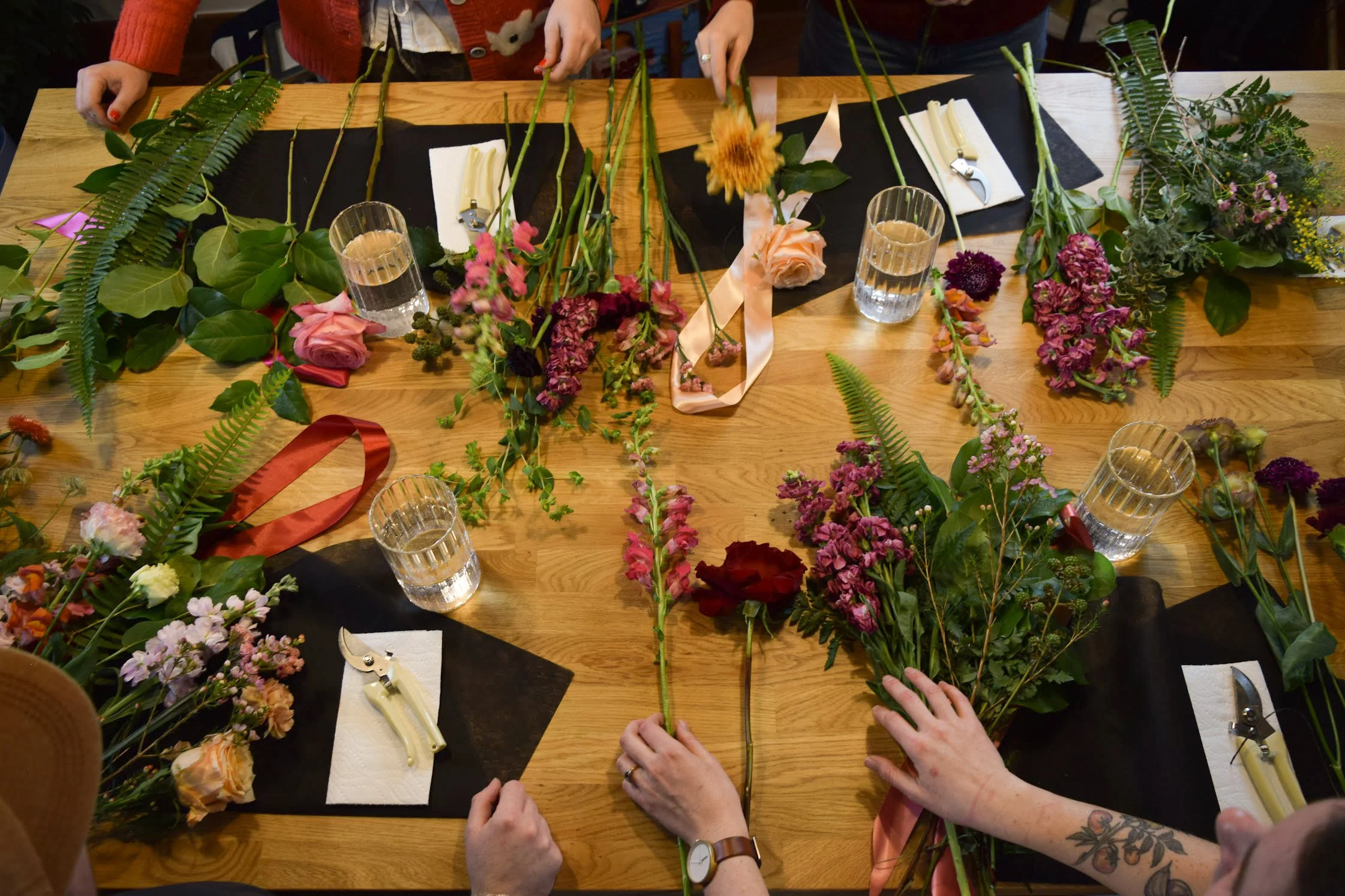 Valentine's Bouquet & Charm Bar Workshop - February 9