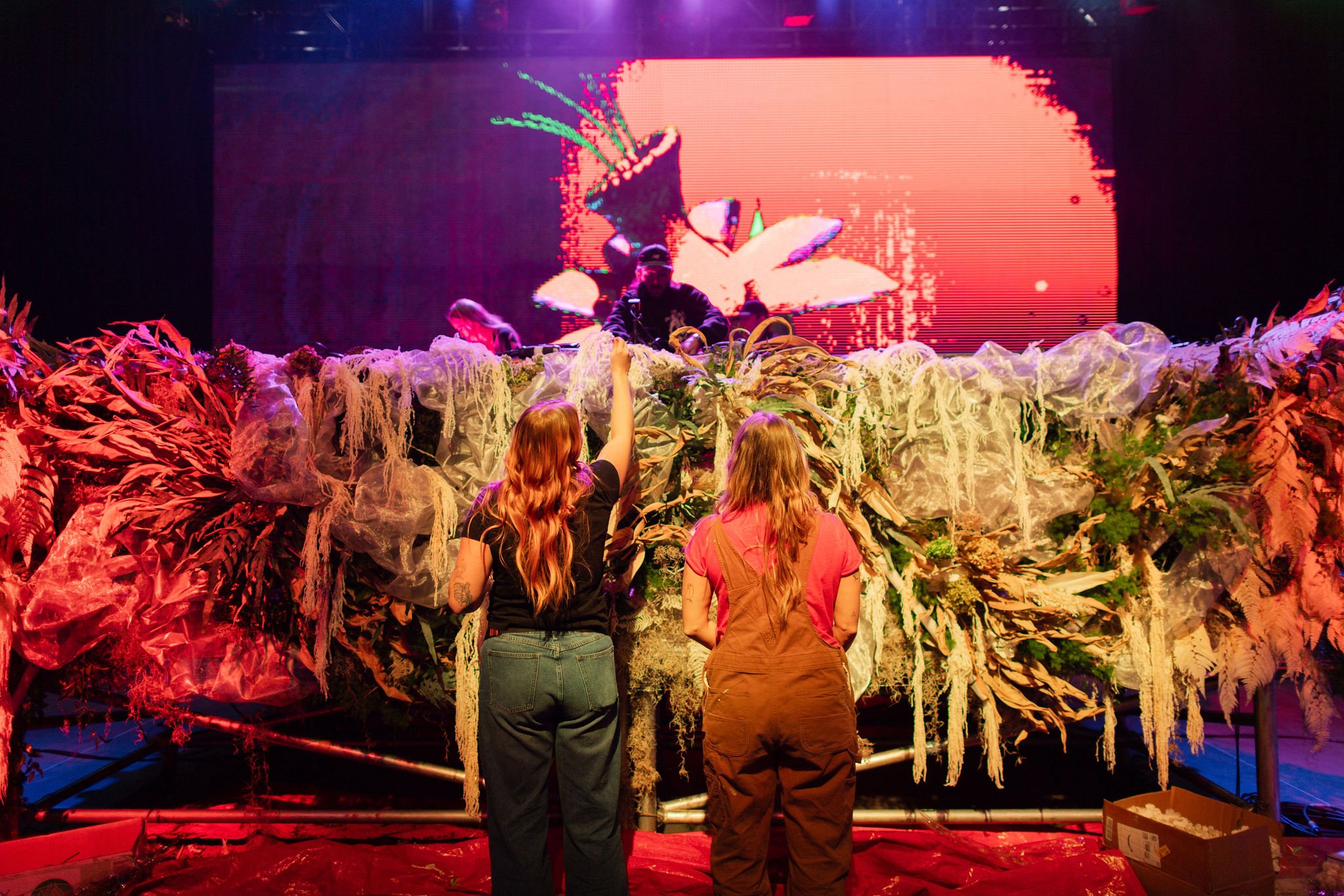 Maddy O'Neal and TOKiMONSTA Set Design by KaraKara Blooms at Mission Ballroom in Denver Colorado. Full organic stage installation. Photo by Stephanie Parsley Photography.