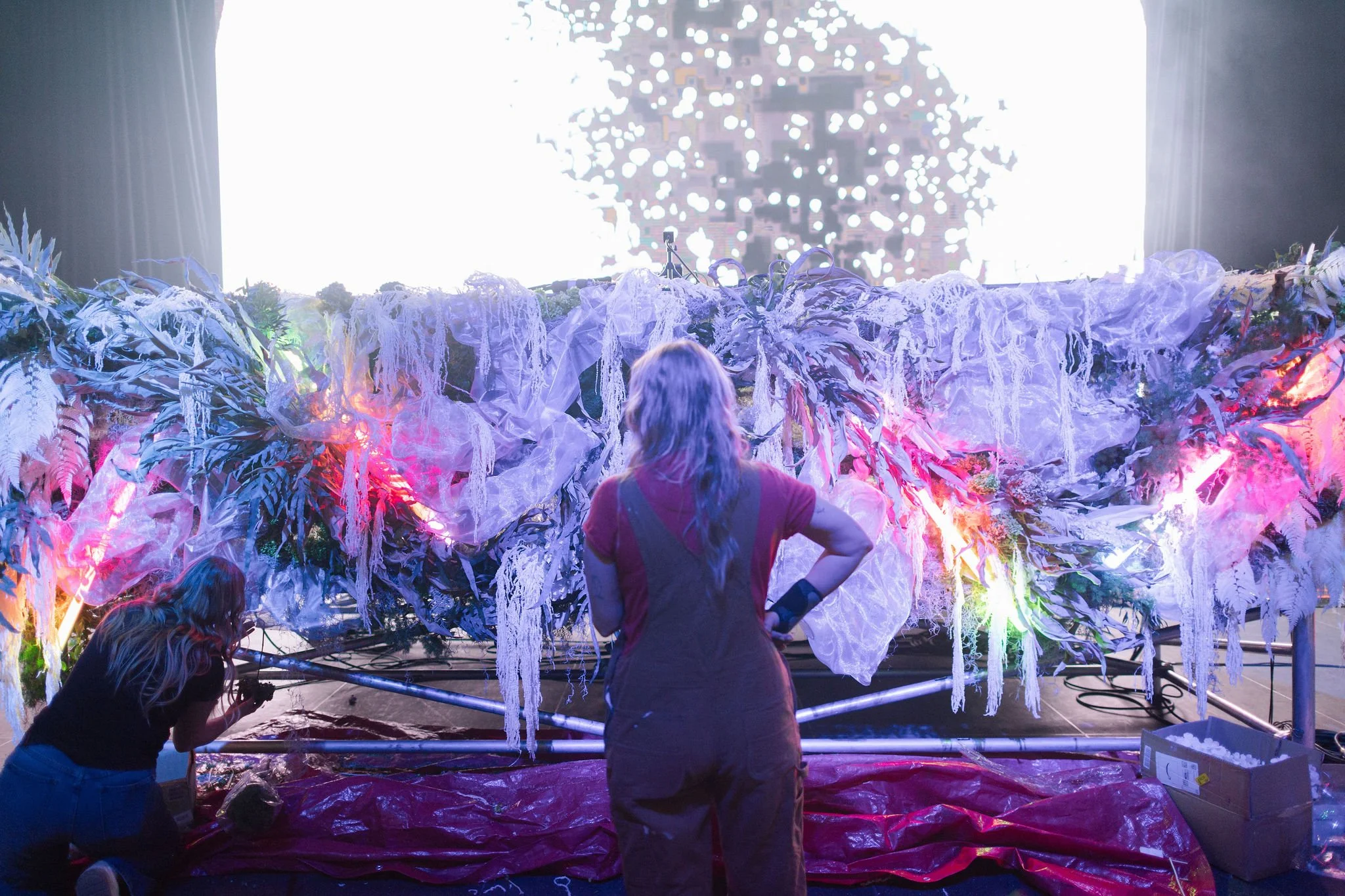 Maddy O'Neal and TOKiMONSTA Set Design by KaraKara Blooms at Mission Ballroom in Denver Colorado. Full organic stage installation. Photo by Stephanie Parsley Photography.