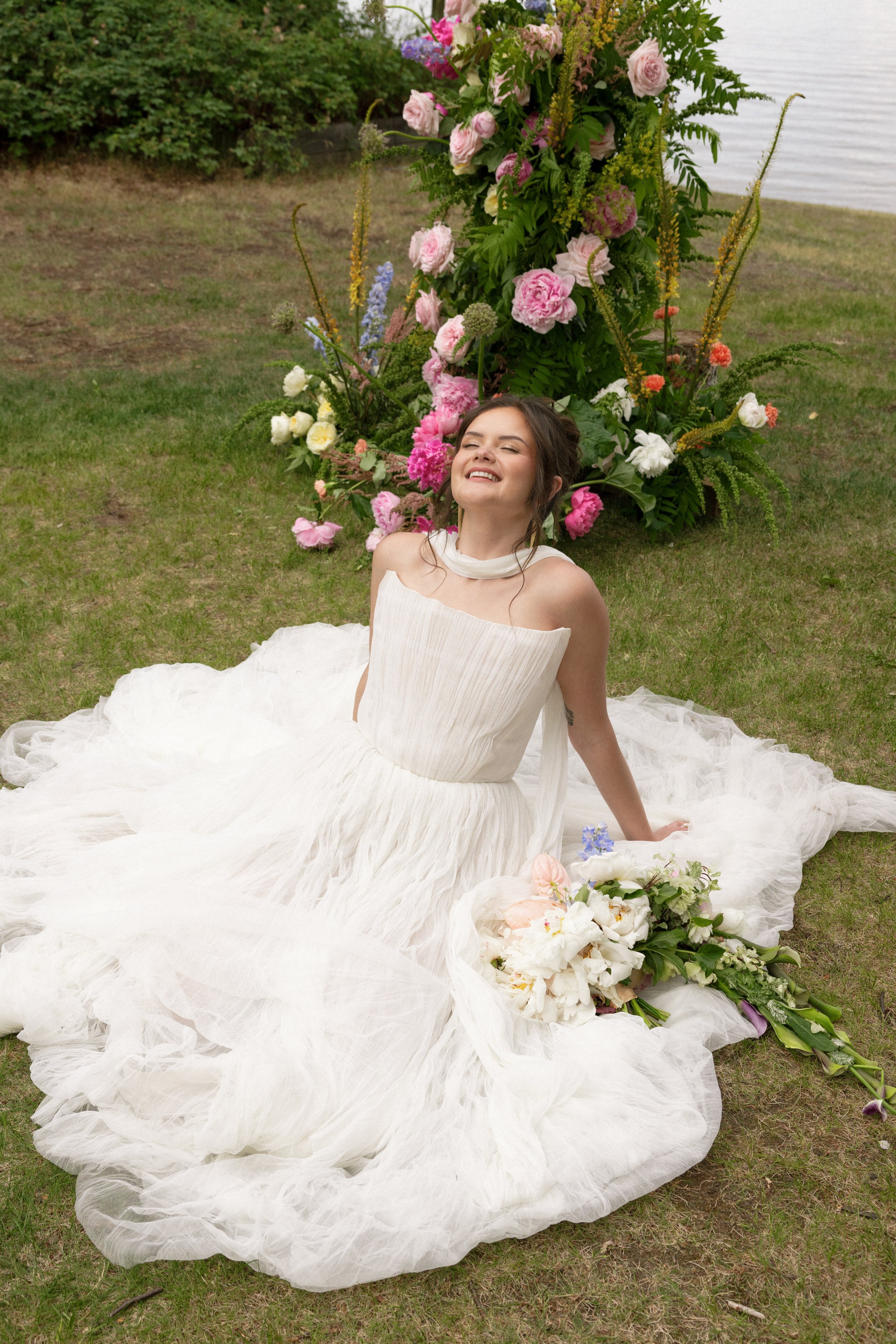 emily_and_matthew_wedding_sneak_peeks10.jpg