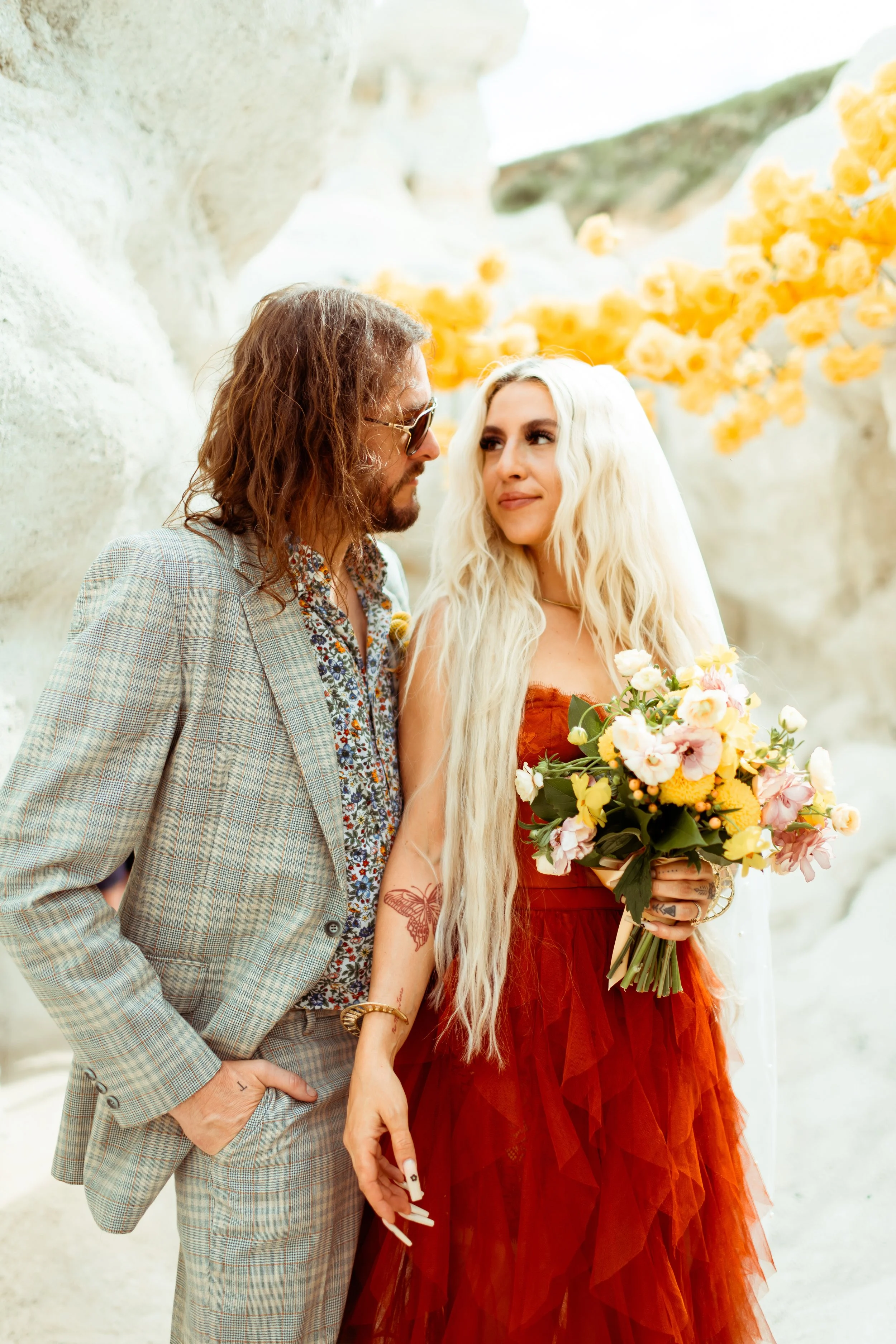 Stephanie-Parsley-Photography-The-Painted-Mines-Denver-Colorado-Wedding-Photographer_11.JPG