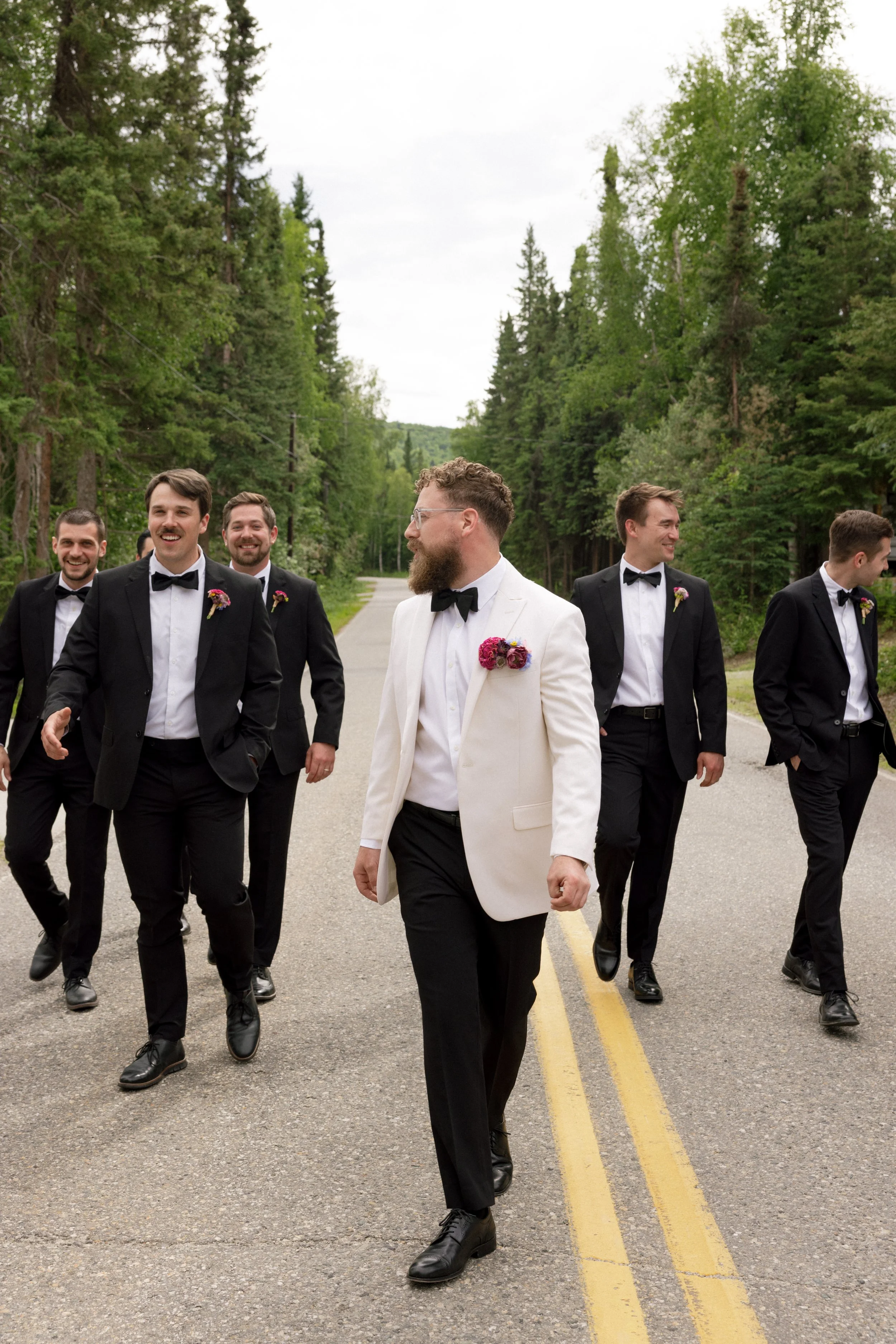 emily_and_matthew_wedding_sneak_peeks4.jpg