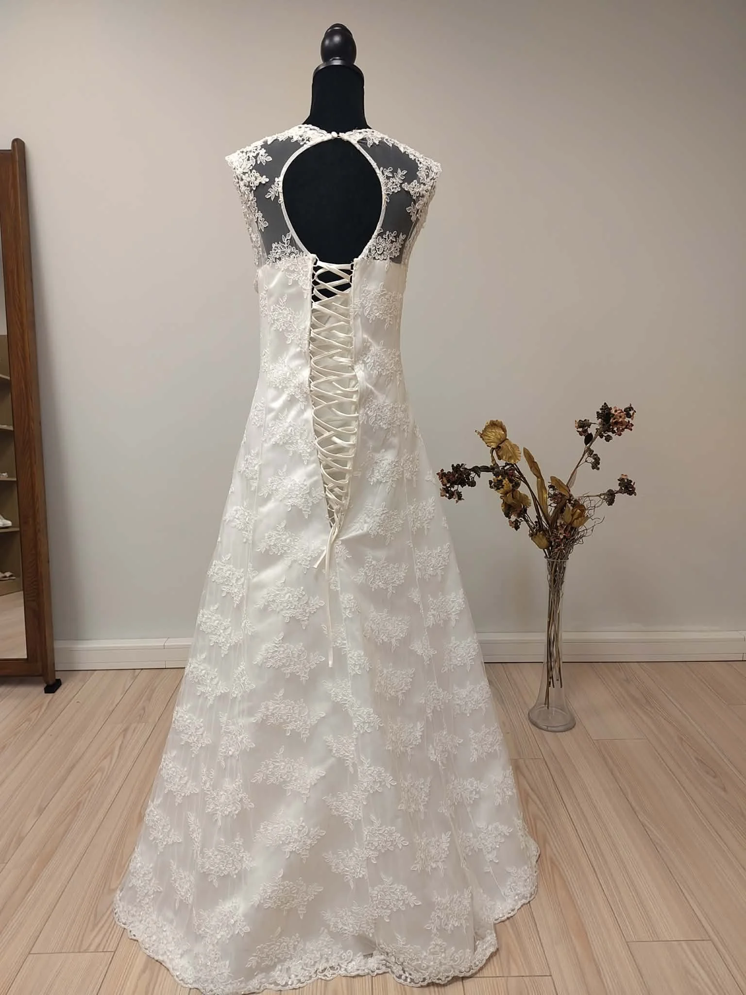 D0102 - Ninfea Bianco laçage.jfif