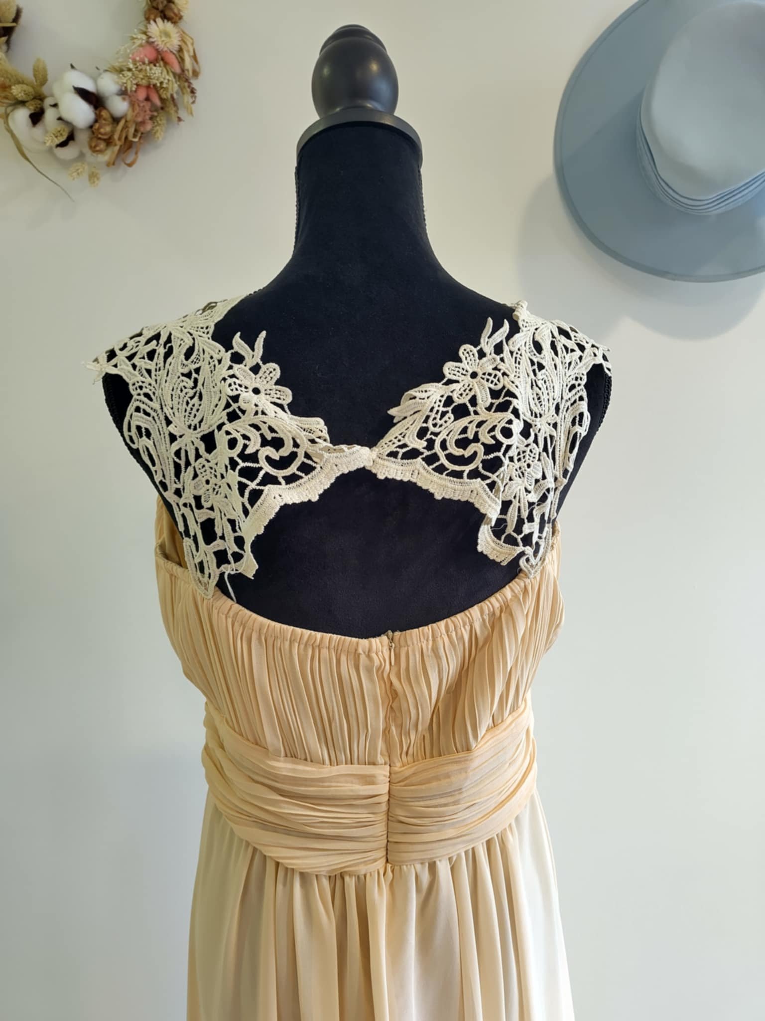 O0051 - 4 derrière.jfif