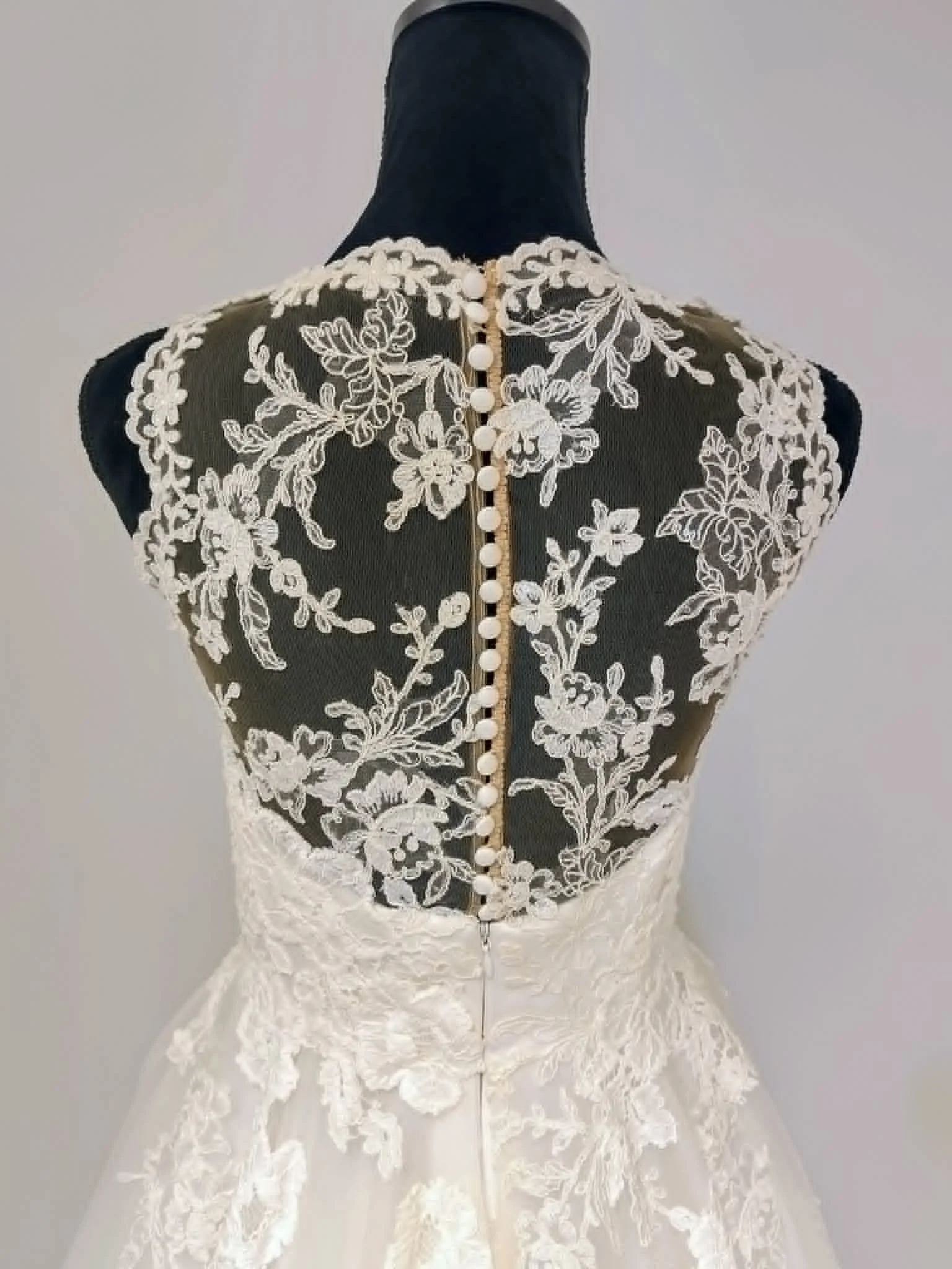 D0356 - 4 derrière.jfif