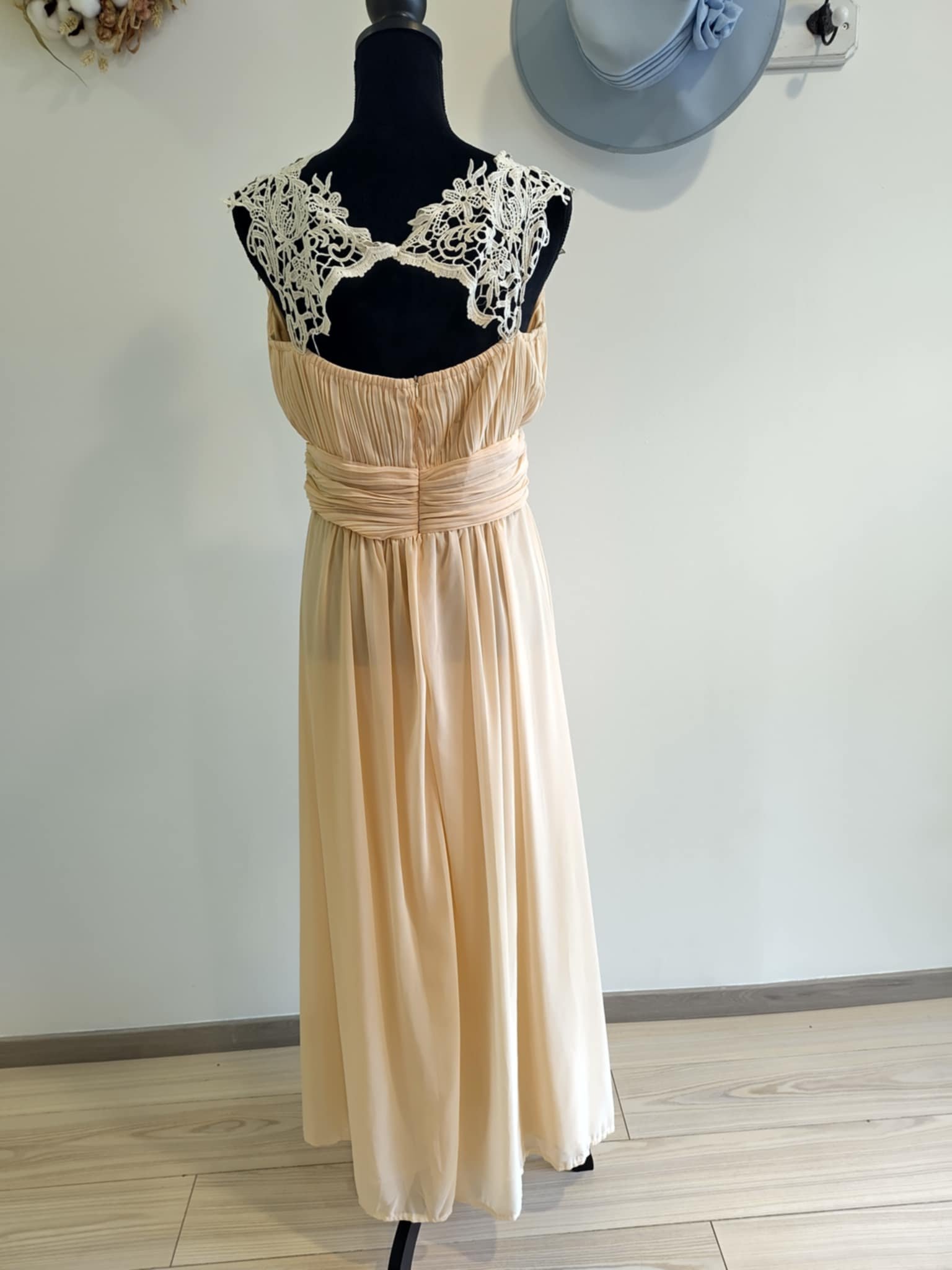 O0051 - 3 derrière.jfif