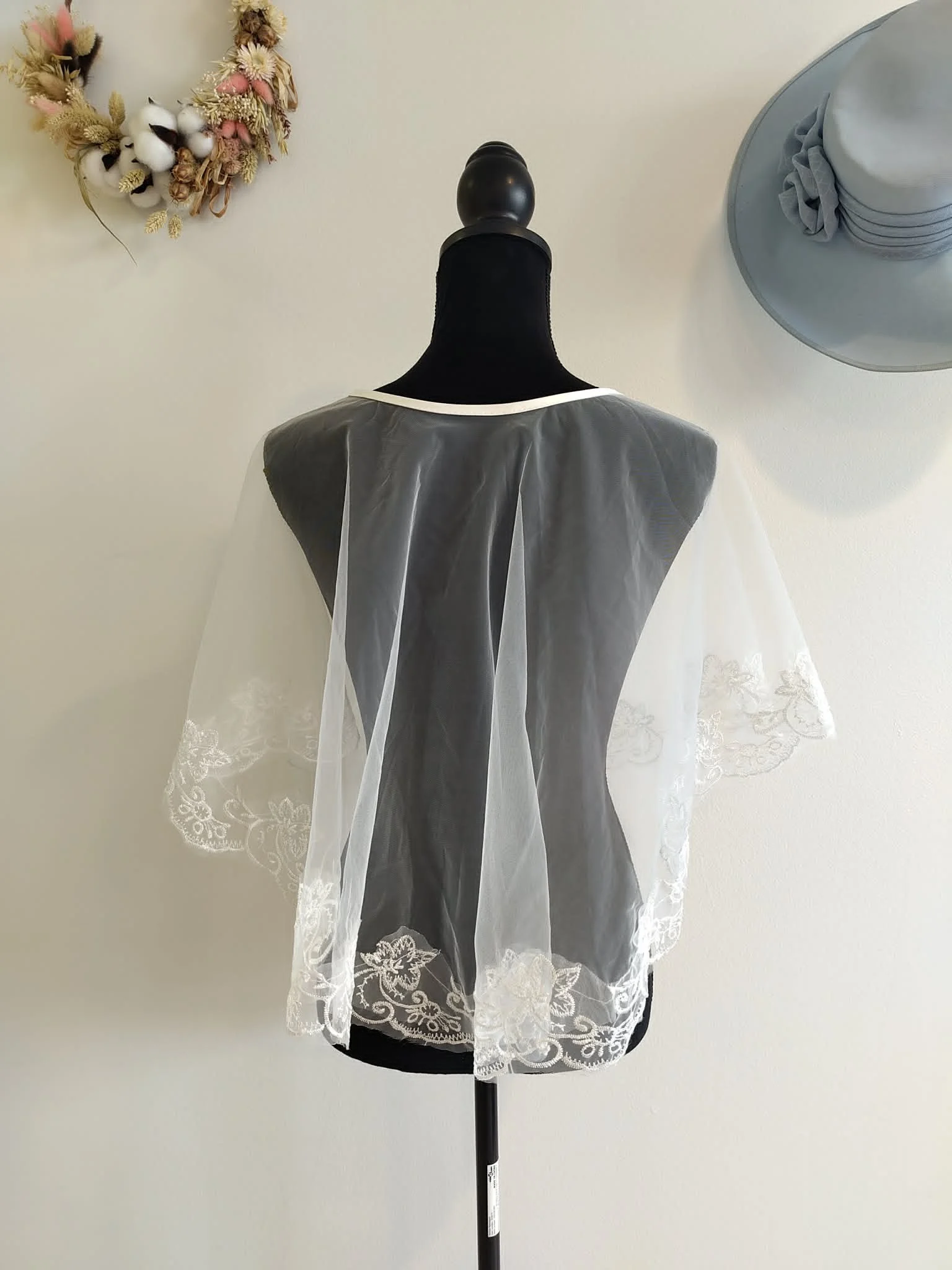 O0124 - 2 derrière.jfif