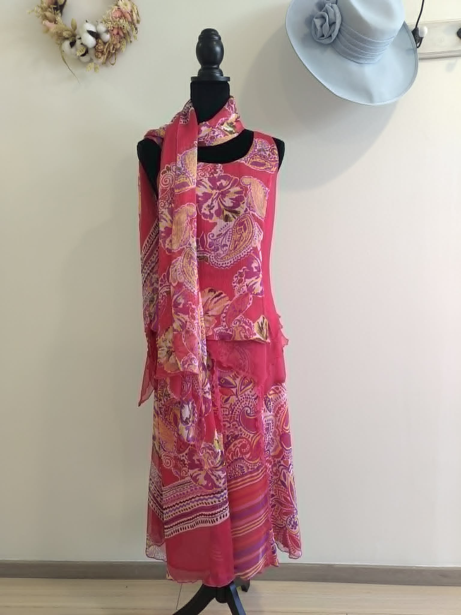 Robe Un Jour Ailleurs / modèle 37466