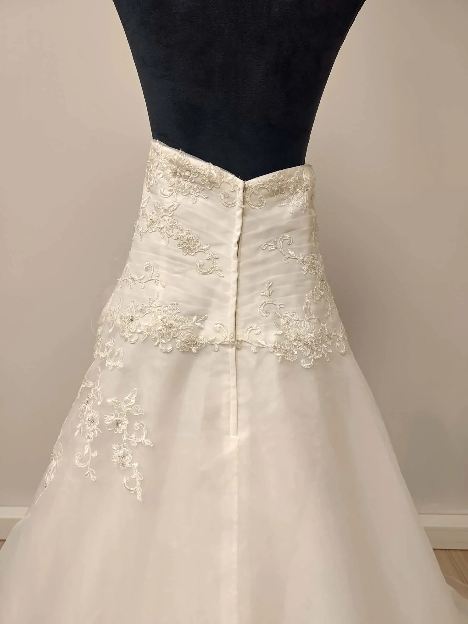 O0097 - 4 derrière.jfif