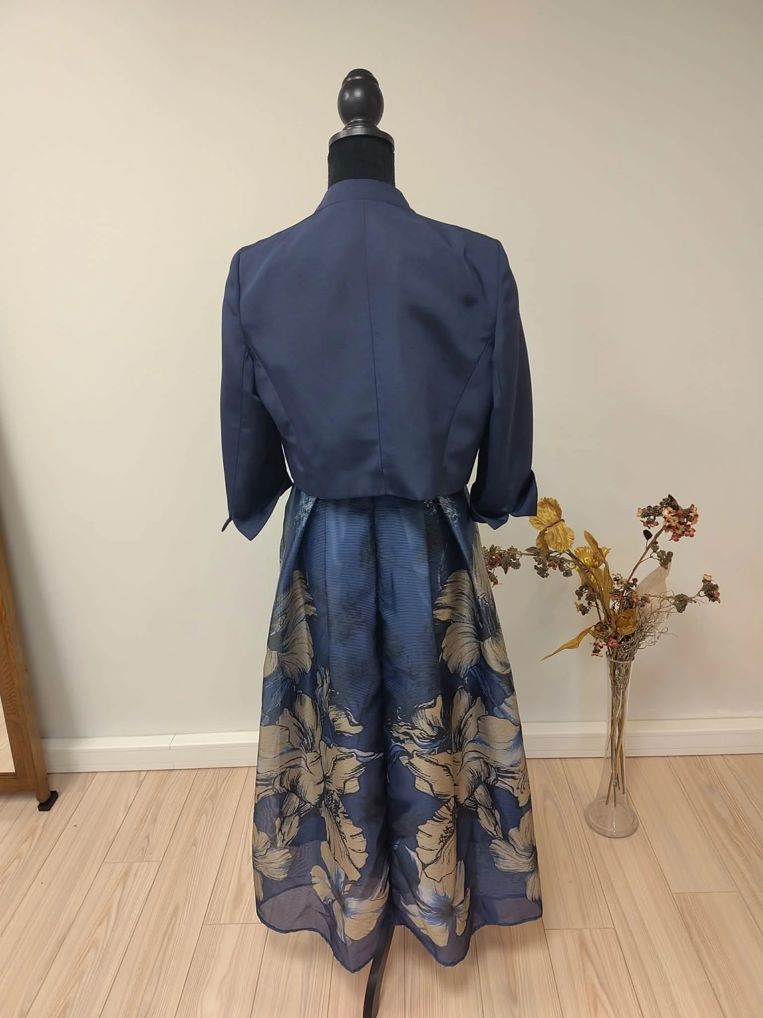 D0152 - 4 gilet.jfif