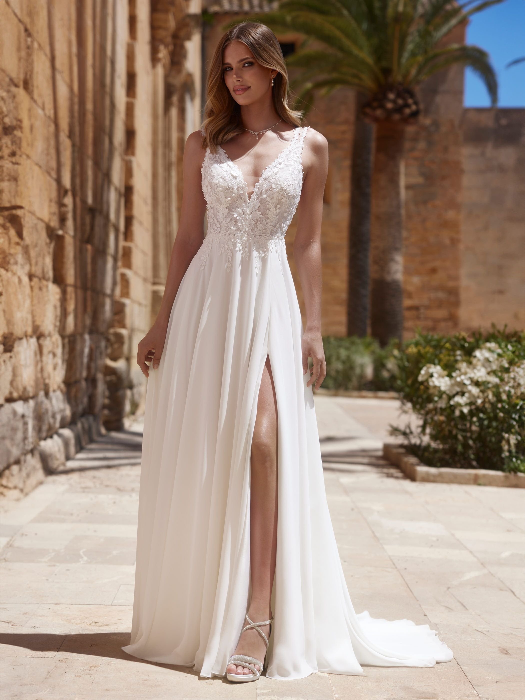 Robe Bianco Evento / modèle Kerena