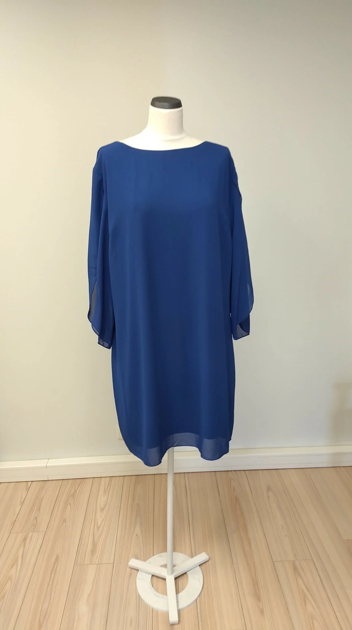 Robe de cocktail bleu / Grace Kerin