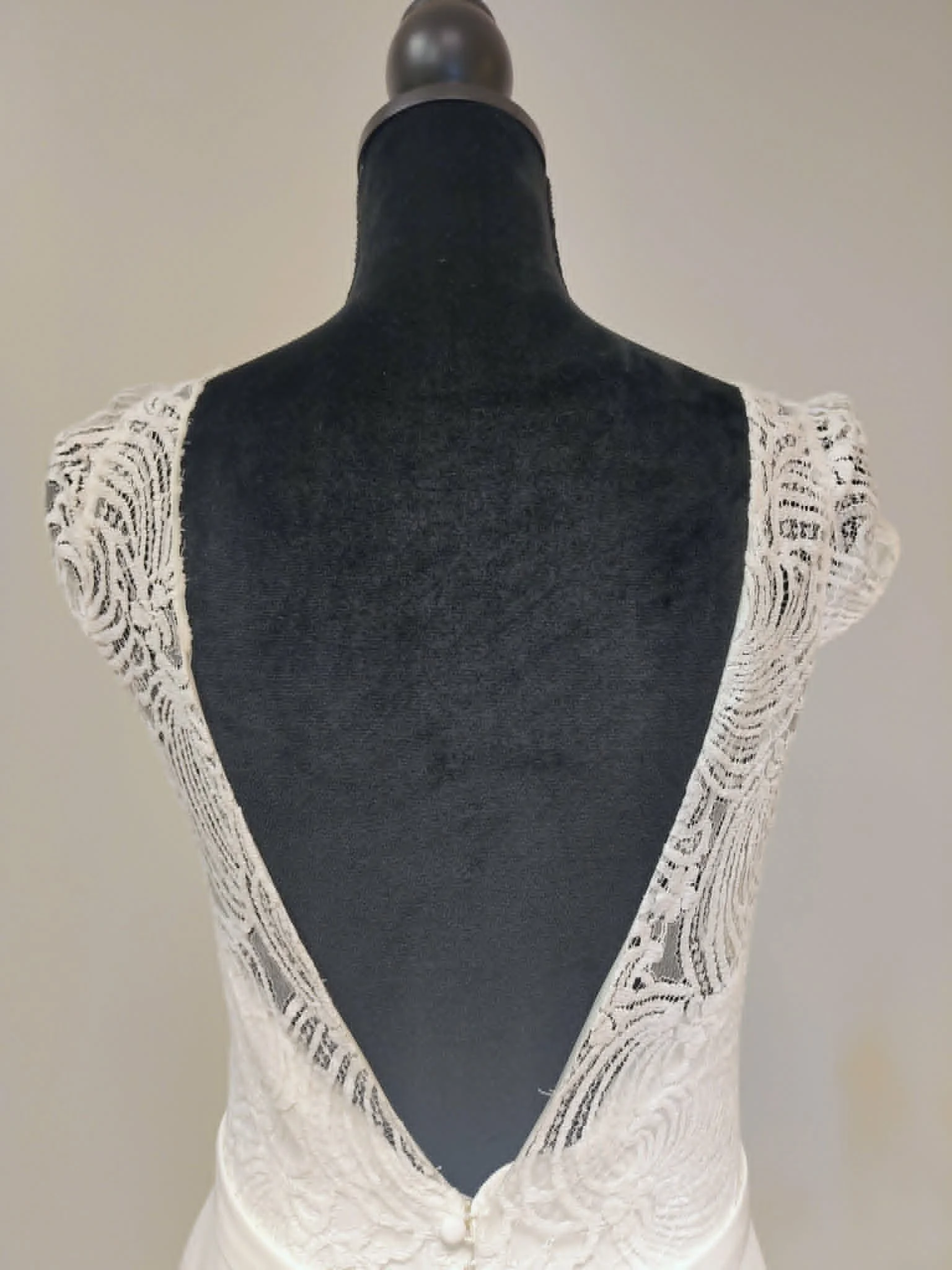 O0095 - 4 derrière.jfif