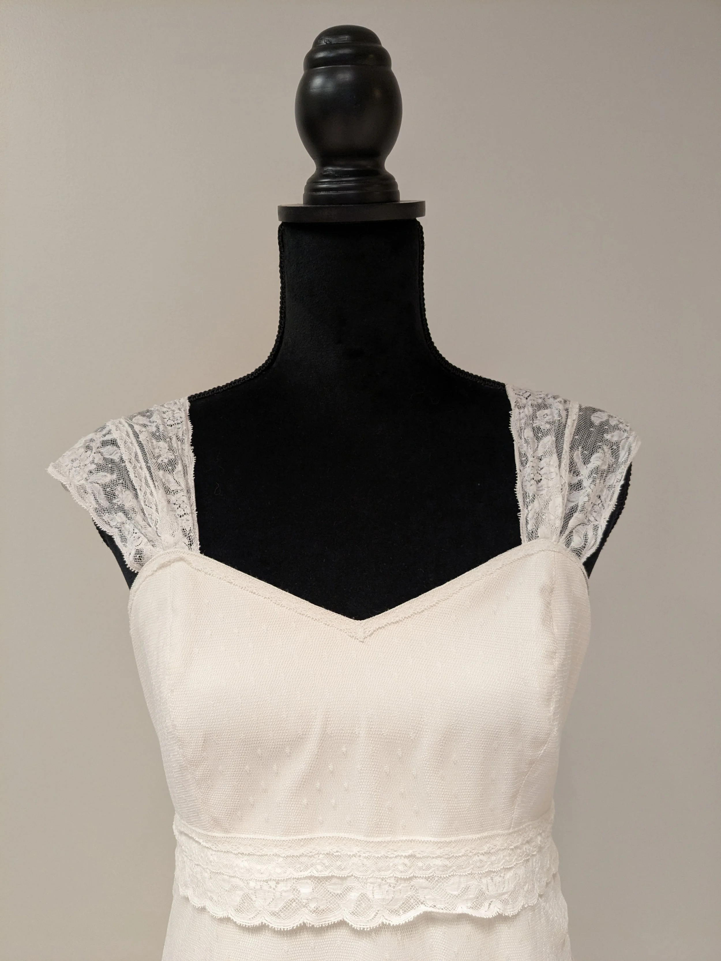 D0698 - 2.jpg