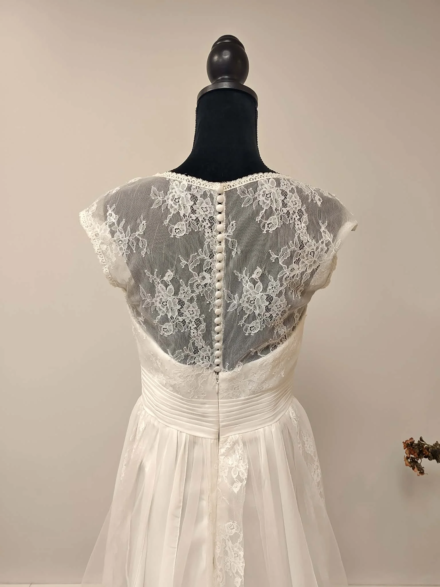 O0077 - 4 derrière.jfif