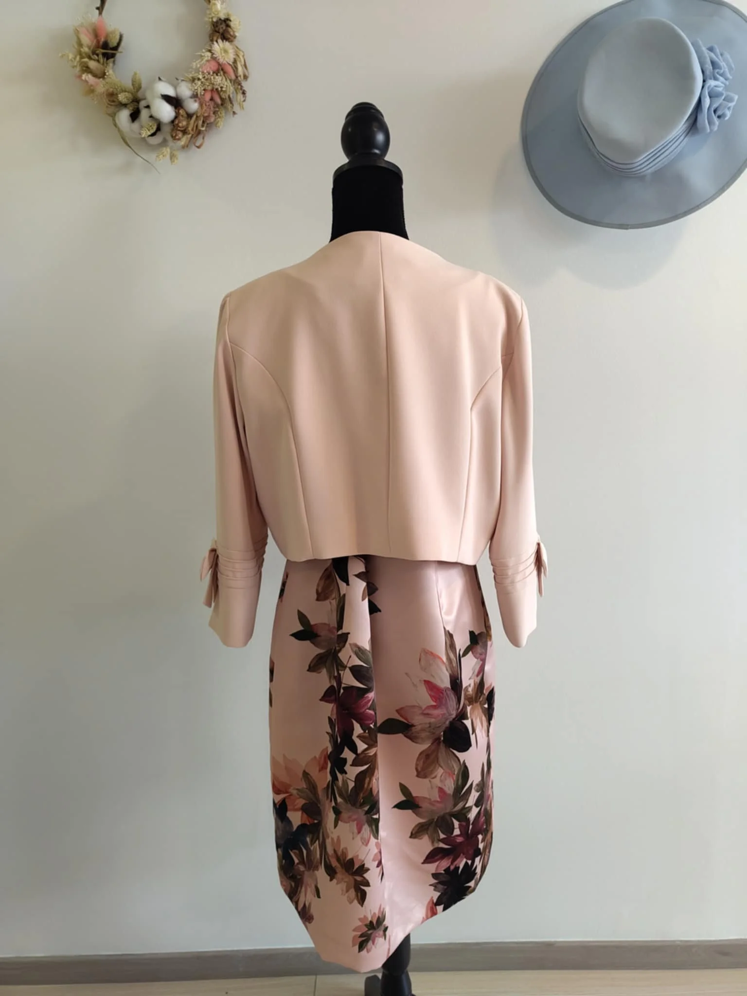 D0354 - 4 derrière.jfif