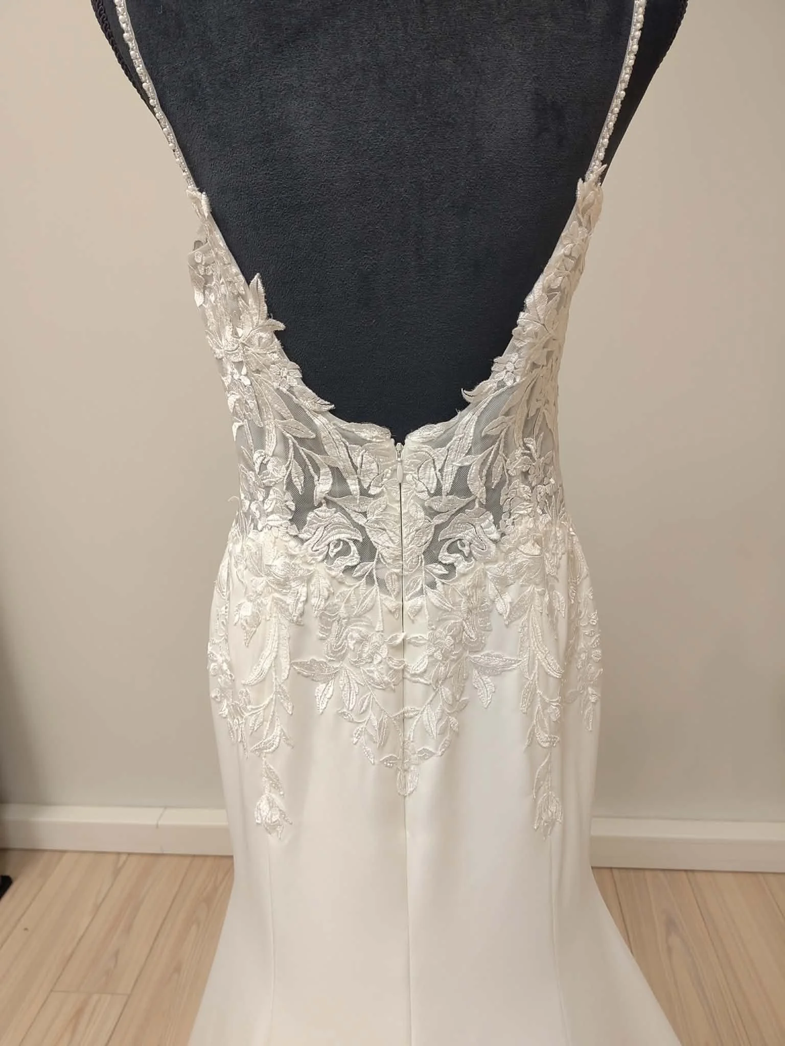 O0087 - 4 derrière.jfif