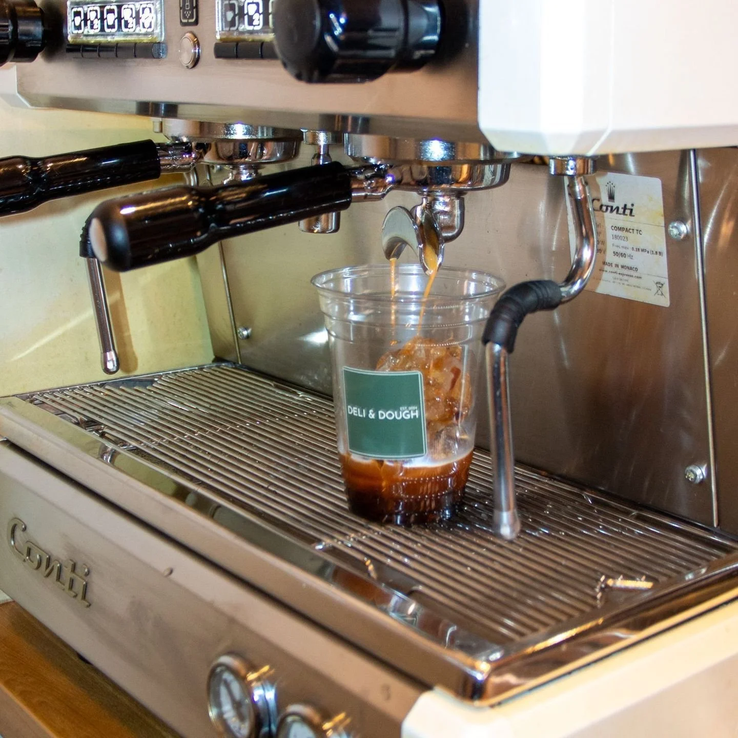 Content you can almost taste through the screen 🤌

If your audience isn&rsquo;t feeling something&hellip; they&rsquo;re scrolling.

Great food content isn&rsquo;t just about showing what&rsquo;s on the plate - it&rsquo;s about the craving. The sizzl