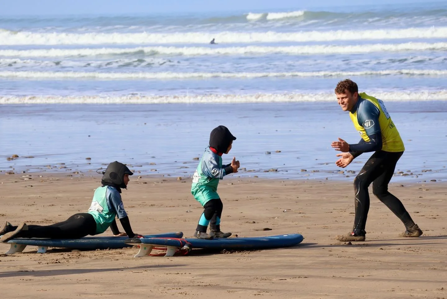 Here&rsquo;s Jack taking out a Kids Private Surf Lesson back in the Easter Holidays. 

Our kids surf lessons at Saunton Sands provide a fun, safe introduction to surfing for children of all abilities. 

Delivered by experienced, ISA-qualified instruc