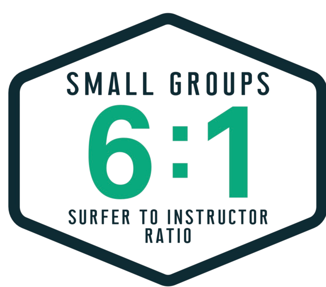 Badge for small groups with a ratio of 6.1 surfers to instructors