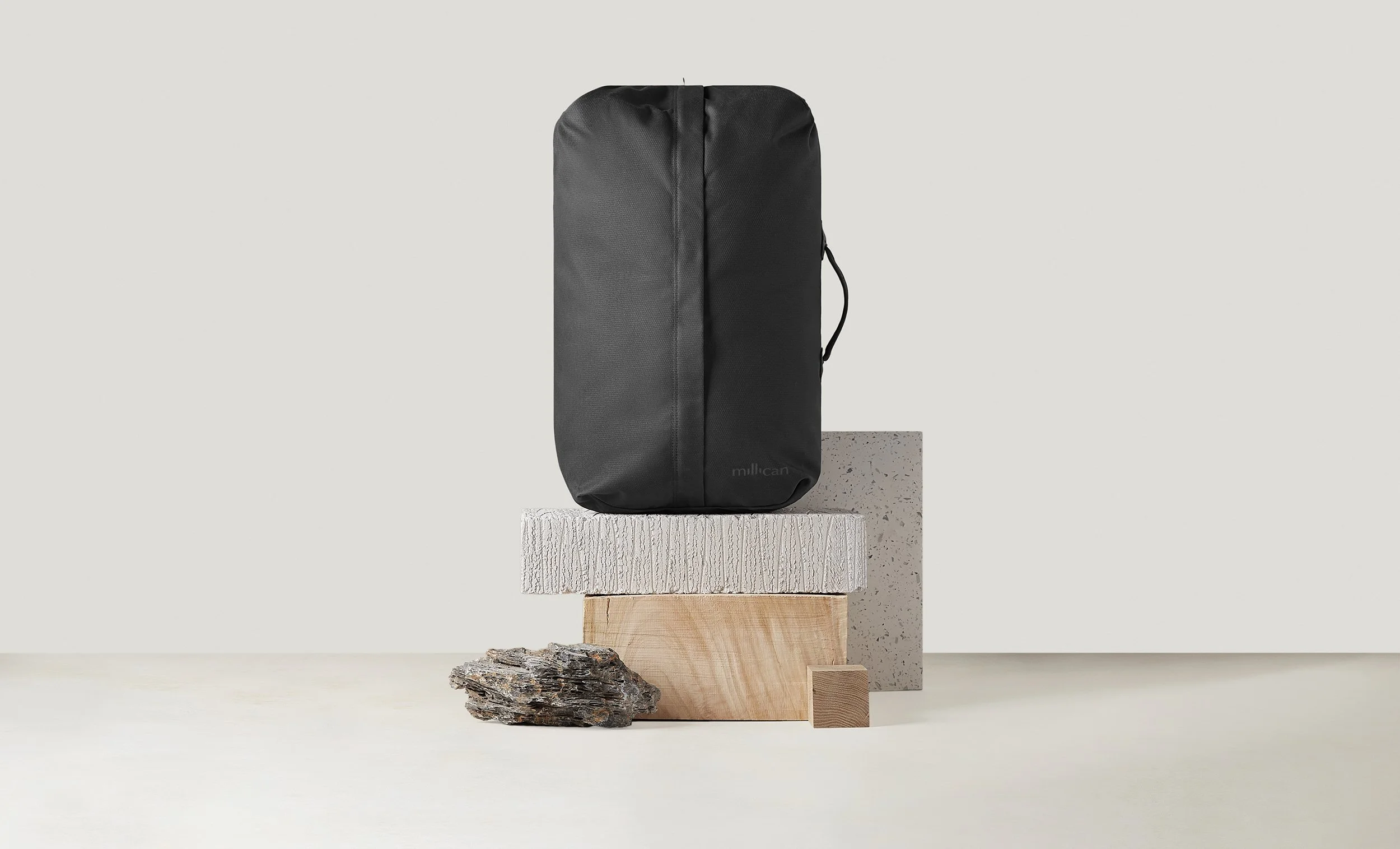 millican-bags-editorial-retouching-15.jpg