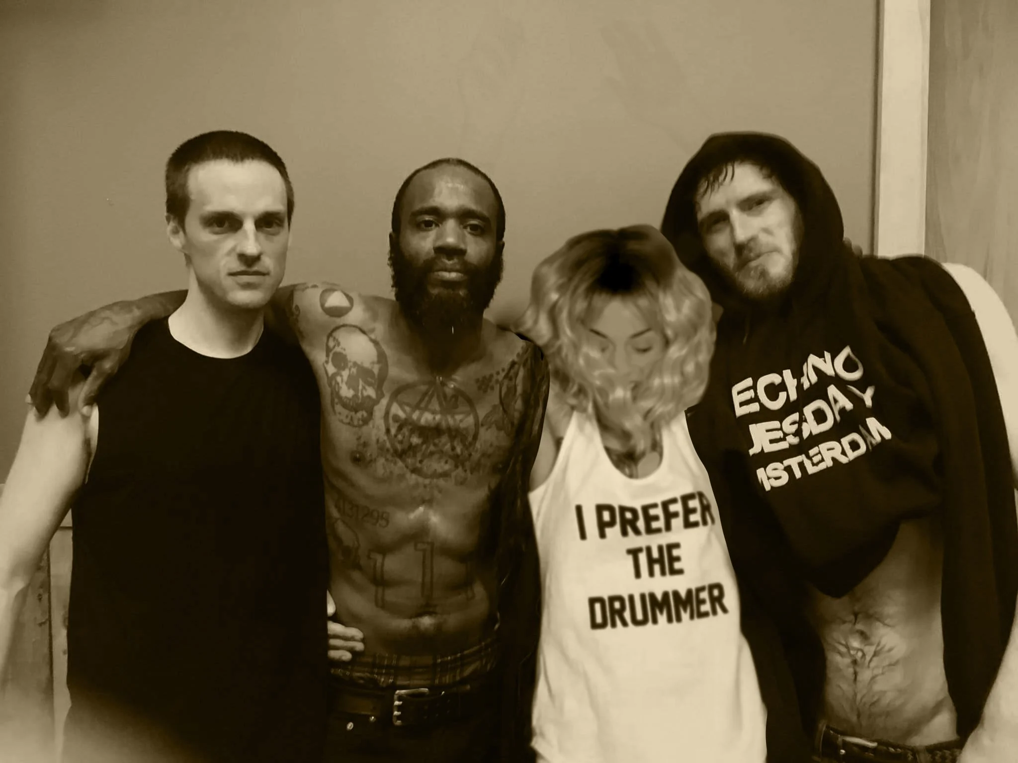 DeathGrips-2.jpg