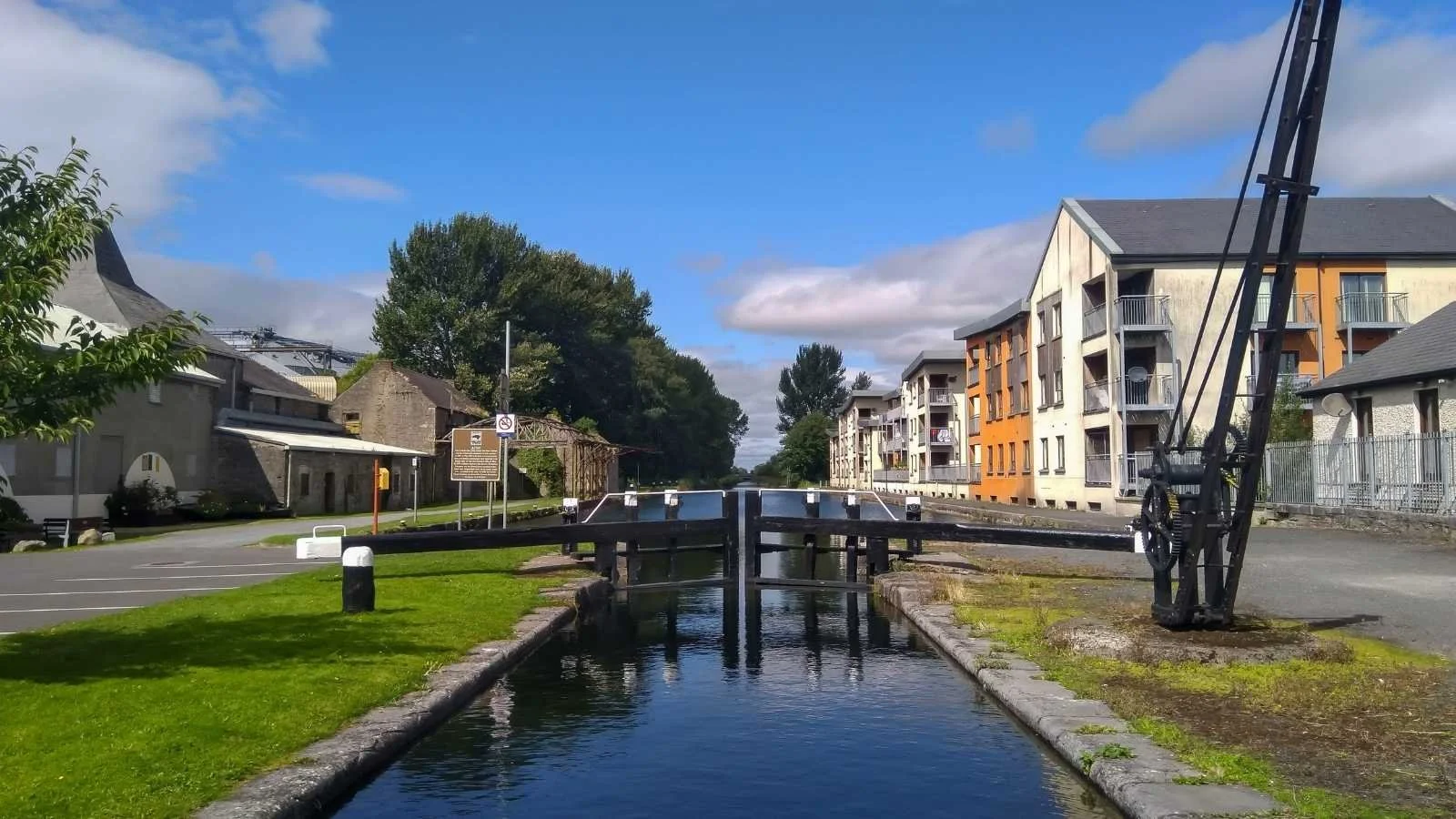 The Grand Canal running through Athy town in County Kildare, offering a glimpse of Ireland’s inland waterways and the towns that developed along them.