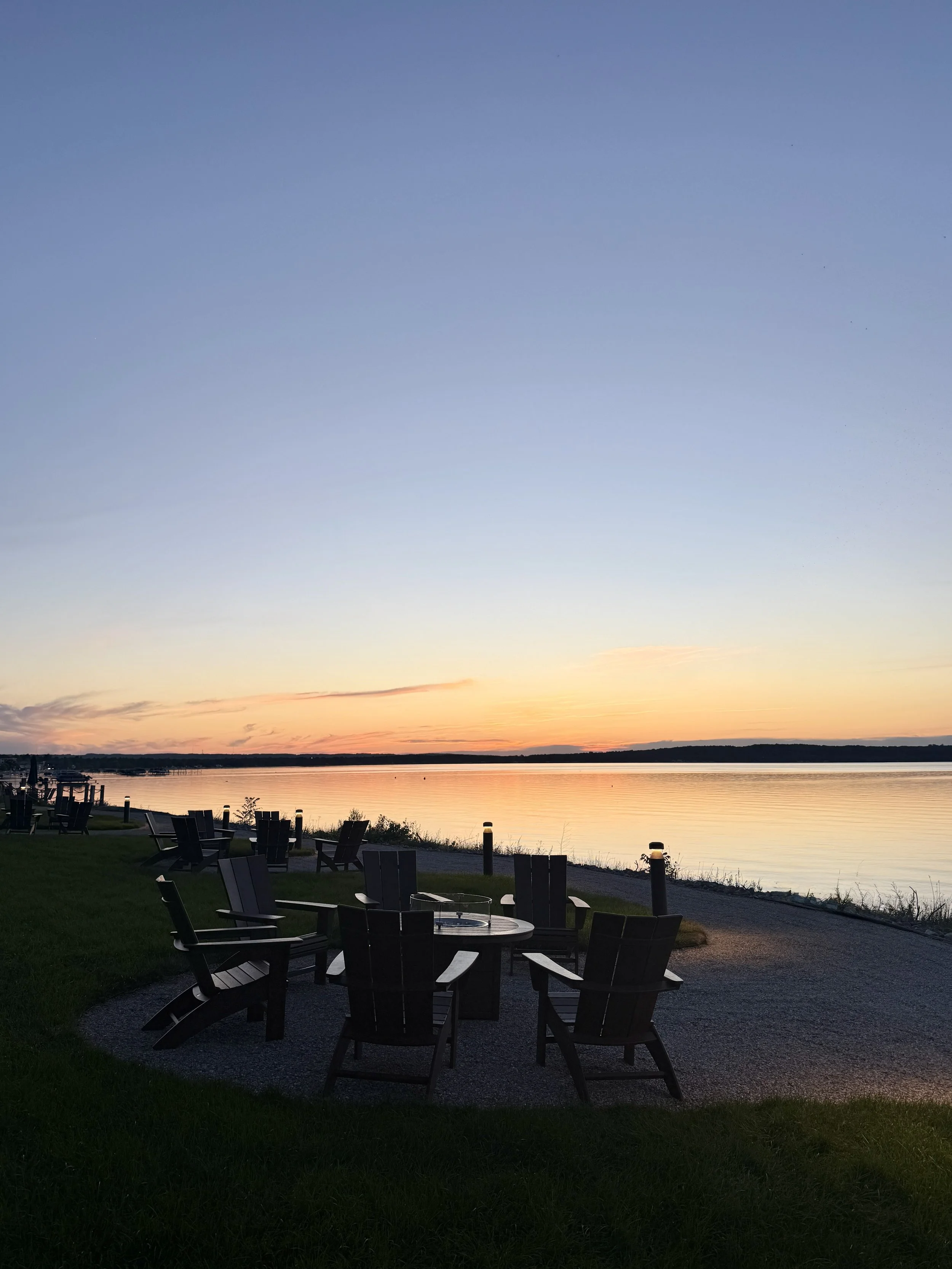 Beachfront Firepits
Enjoy relaxing sunsets overlooking East Bay.
